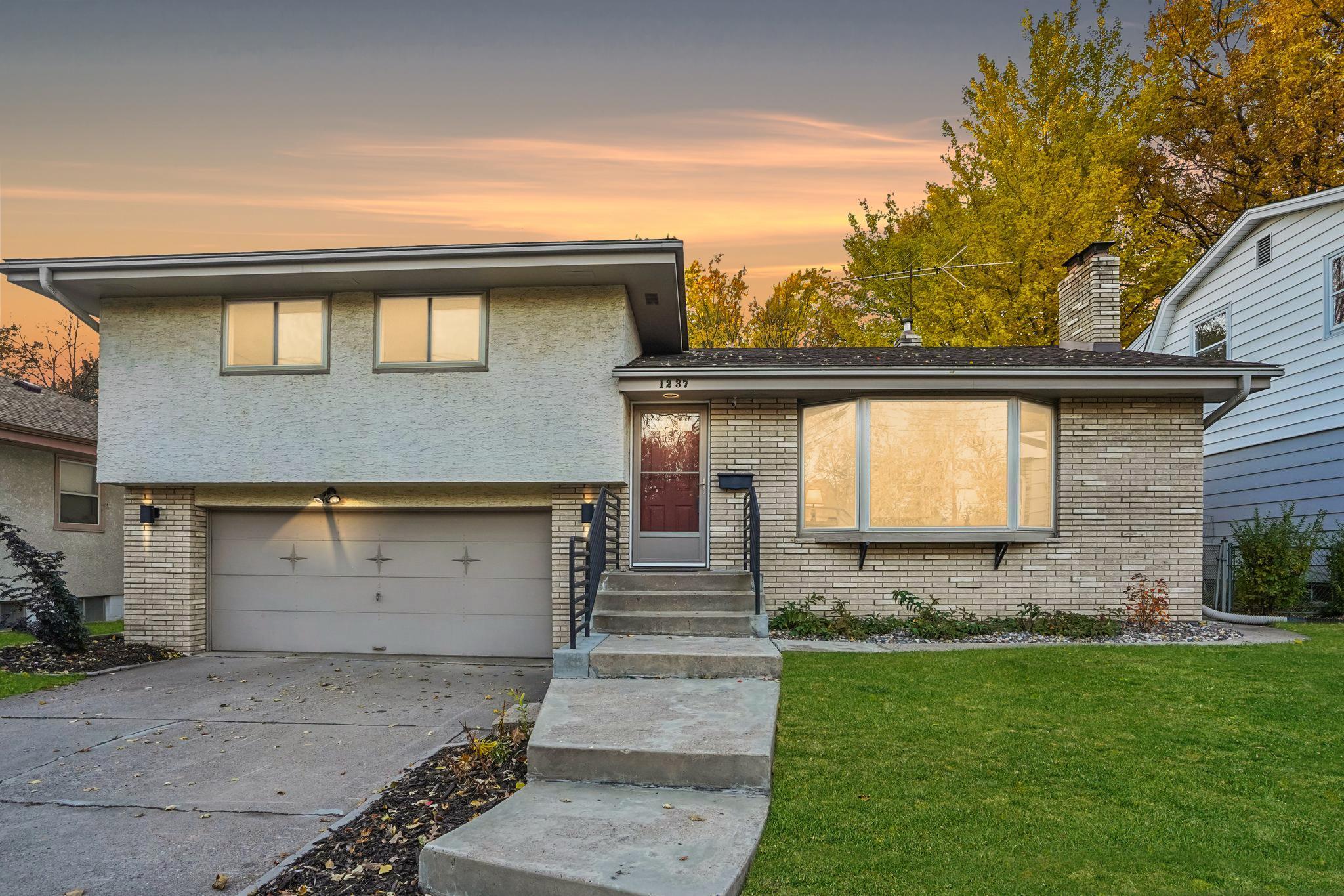 1237 Hamline Avenue Property Photo 1