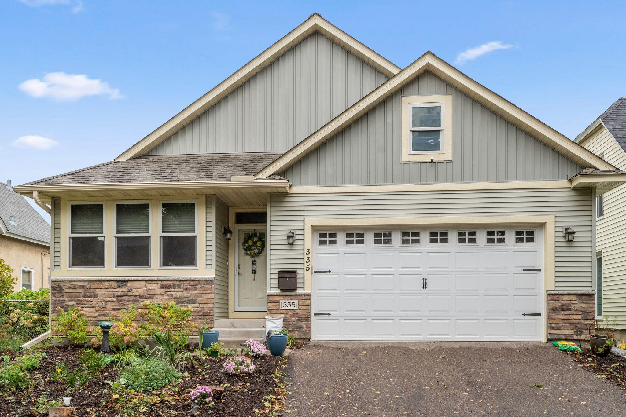 335 Charles Avenue Property Photo 1