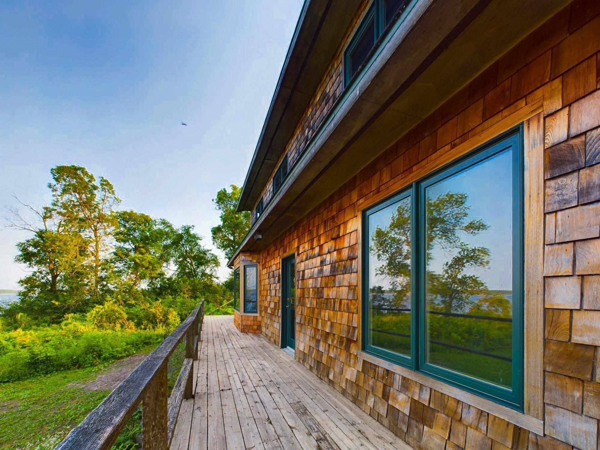 1 Birch Island Property Photo 3