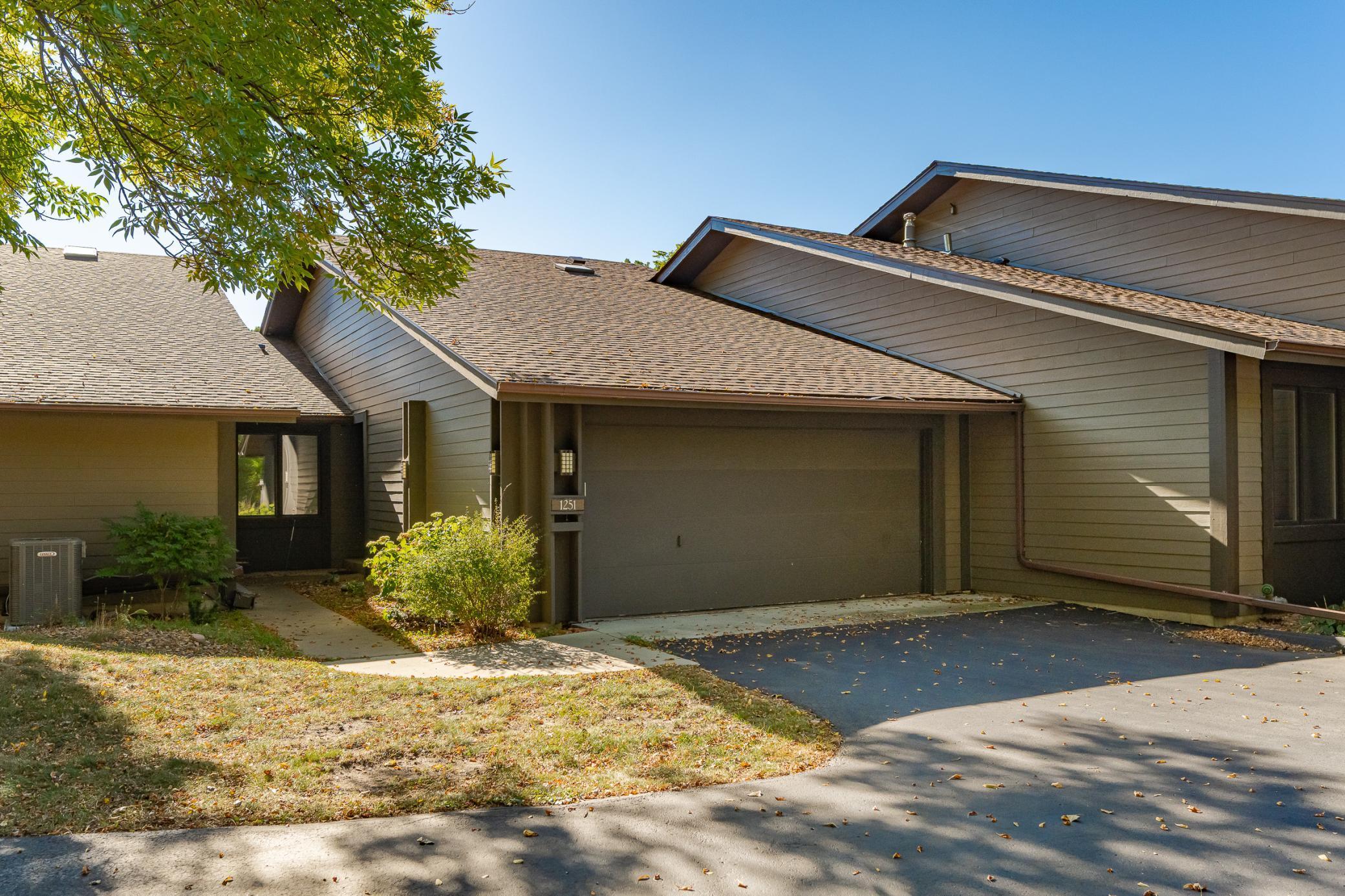 1251 19th Avenue Property Photo 1