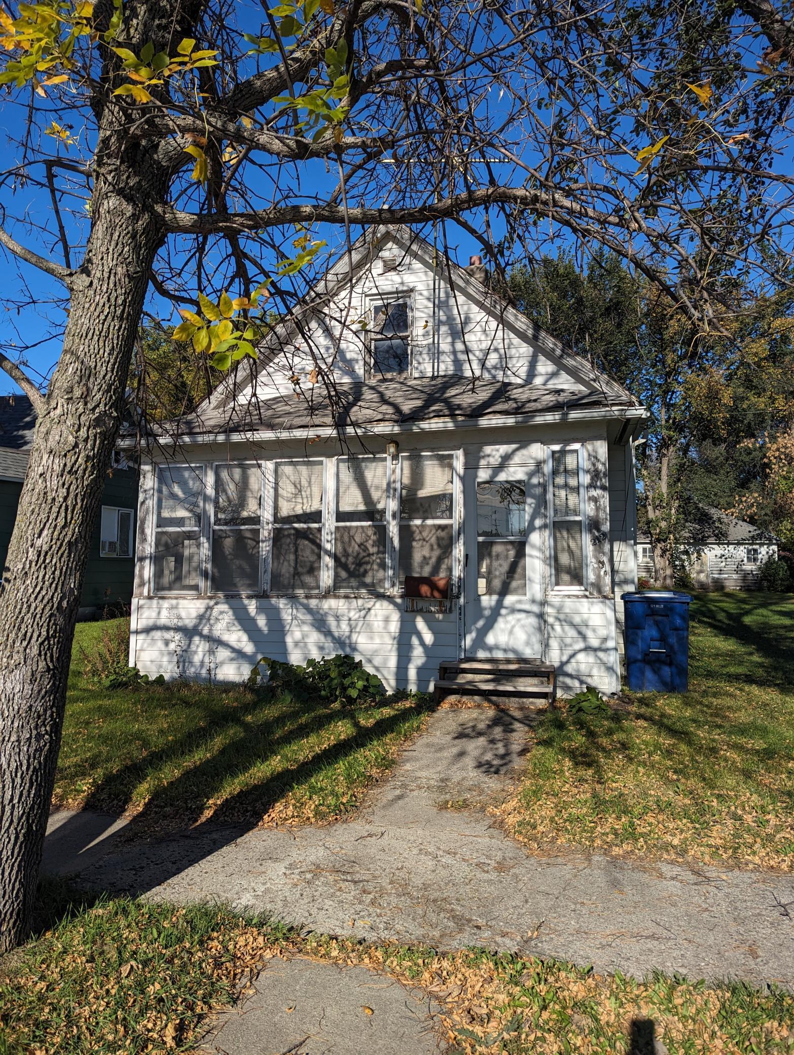 212 2nd Avenue Property Photo 1