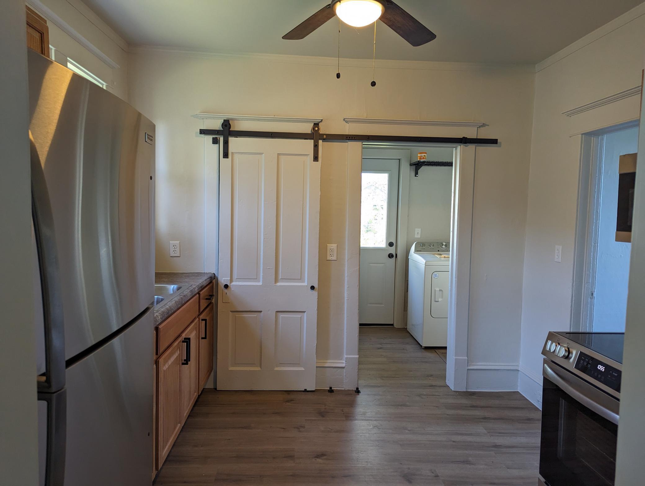 212 2nd Avenue Property Photo 6