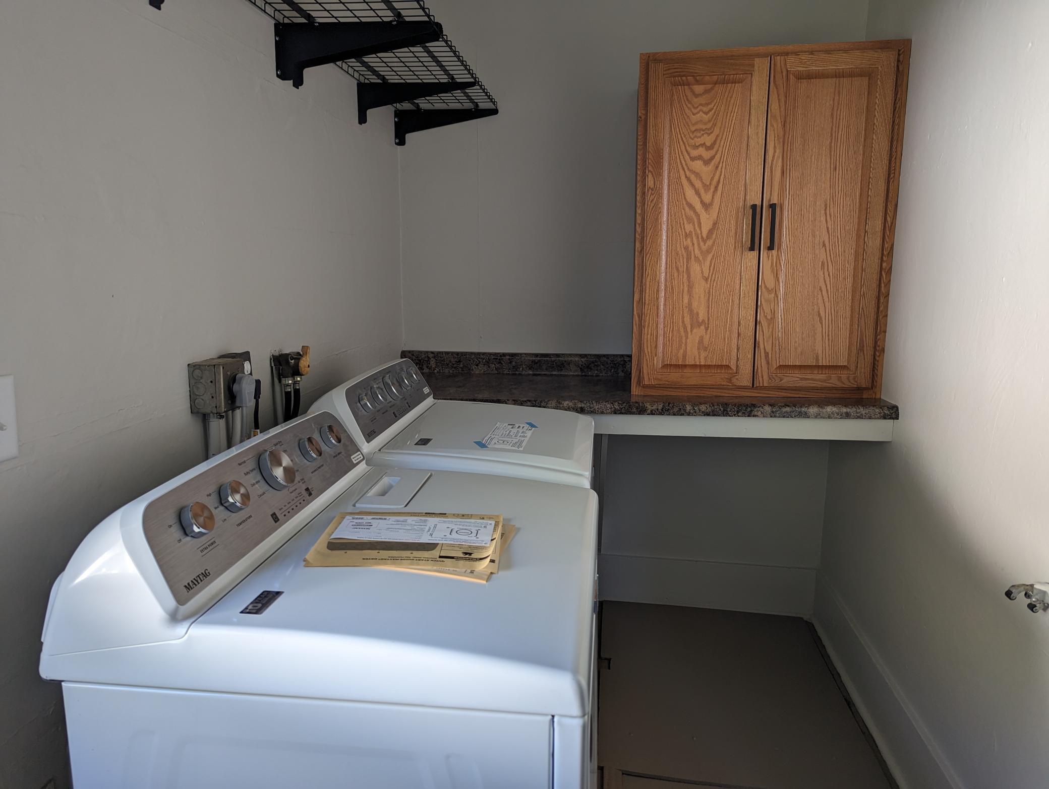 212 2nd Avenue Property Photo 8