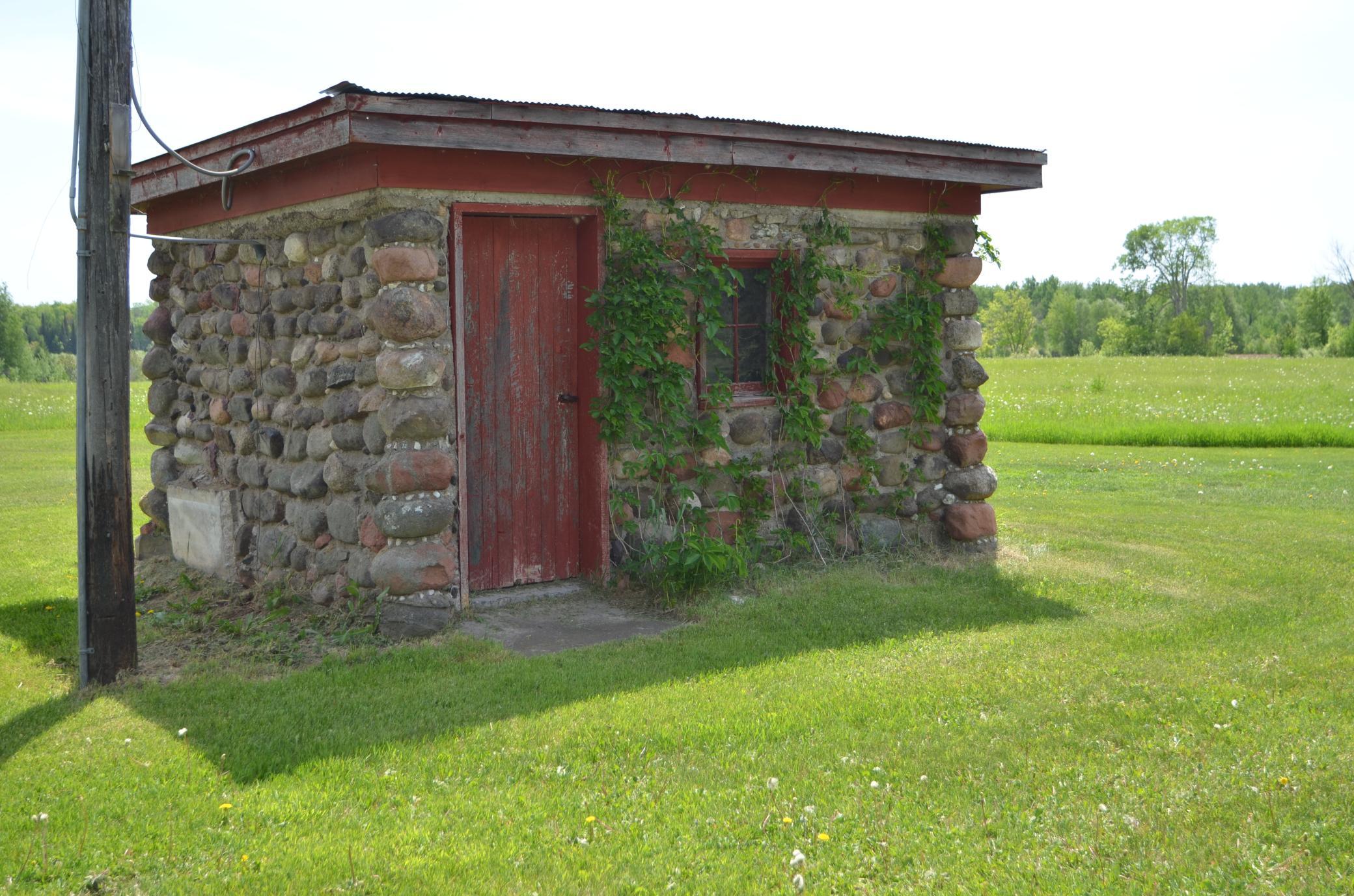 1936 Highway 73 Property Photo 5