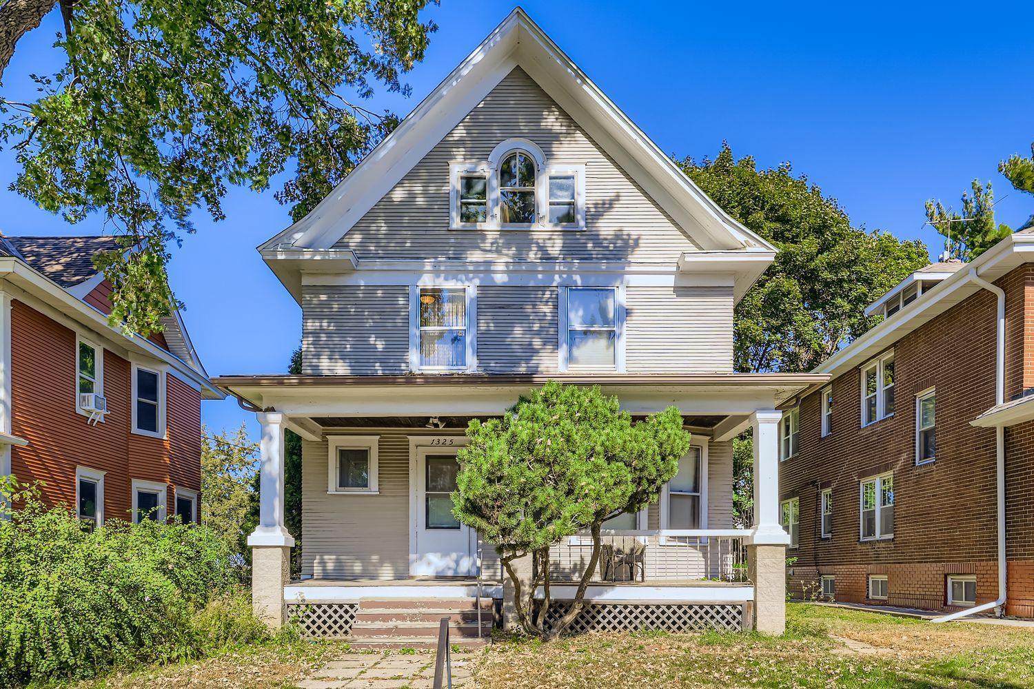 1325 Dayton Avenue Property Photo 1