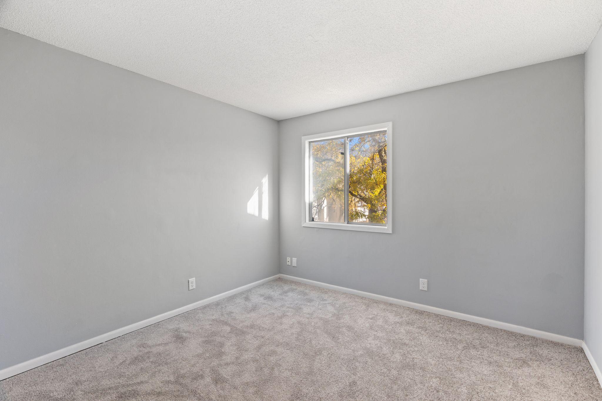 5729 80th Avenue N Property Photo 13