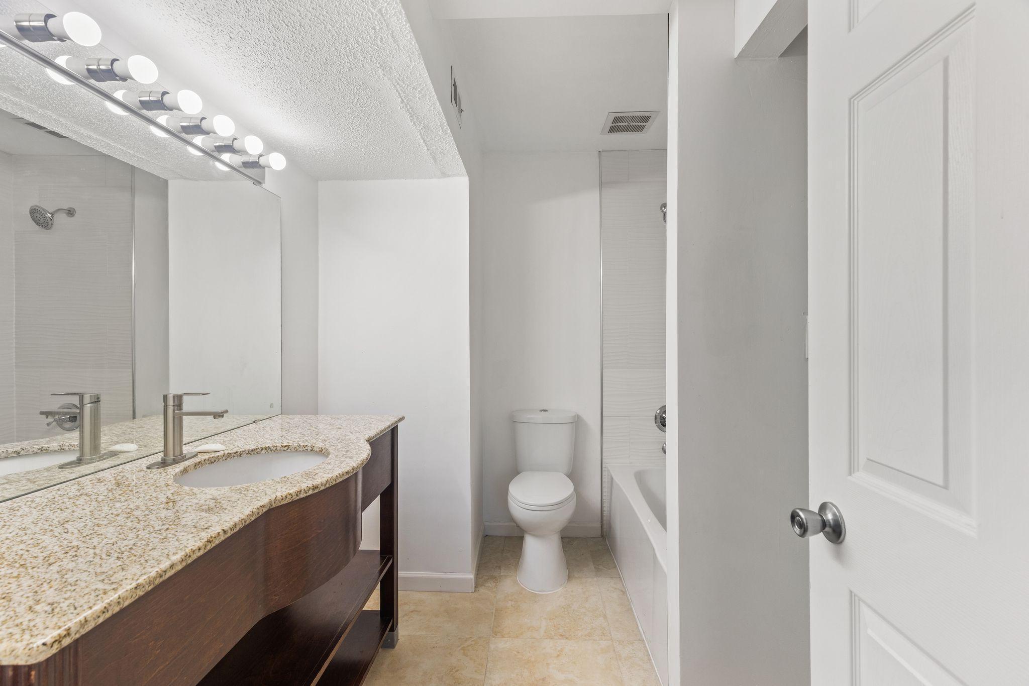 5729 80th Avenue N Property Photo 16