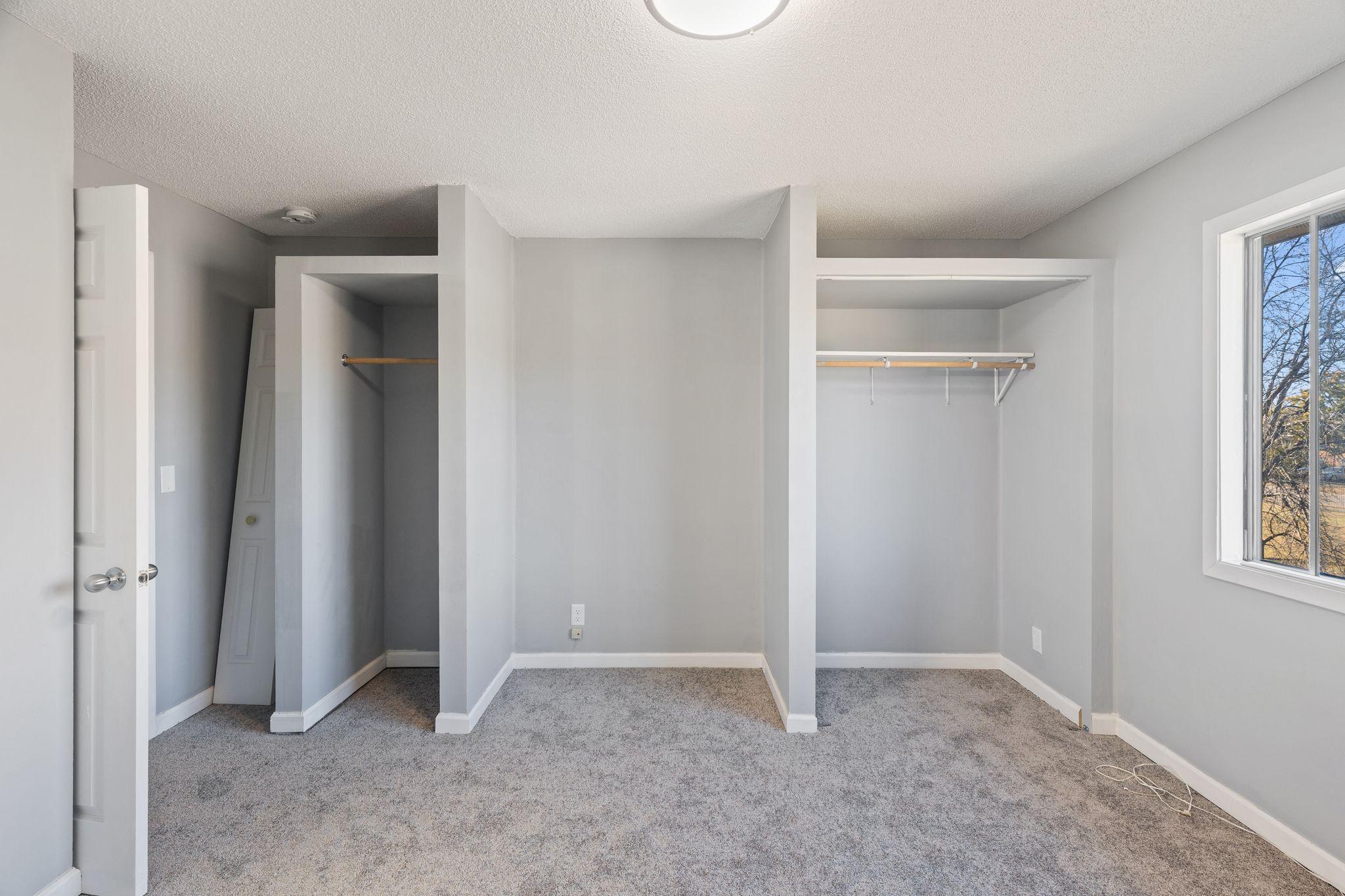 5729 80th Avenue N Property Photo 18