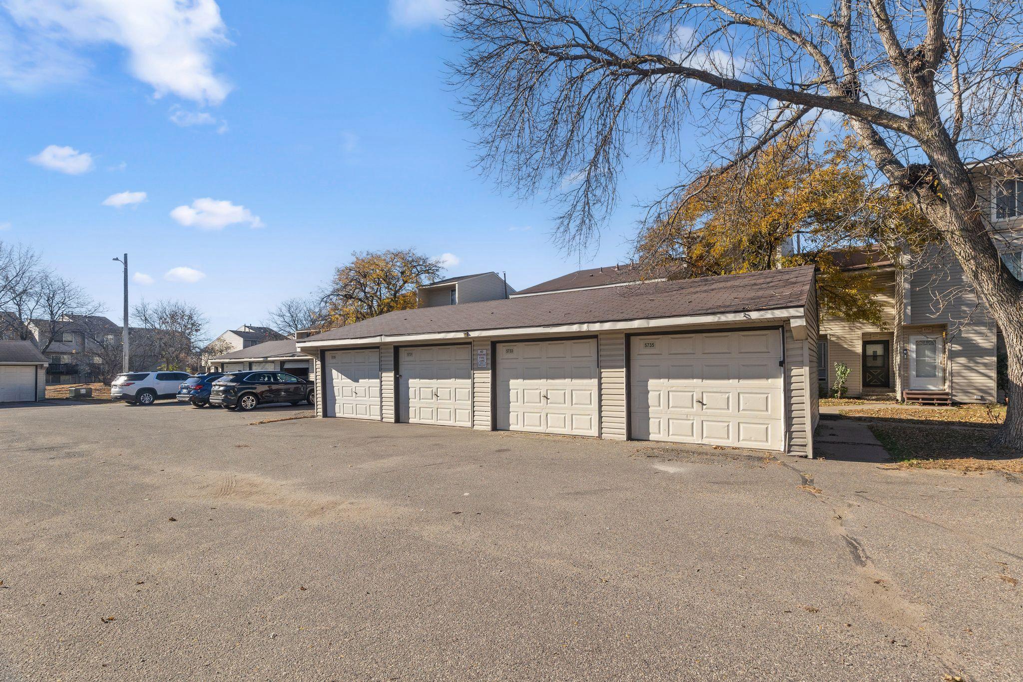 5729 80th Avenue N Property Photo 25