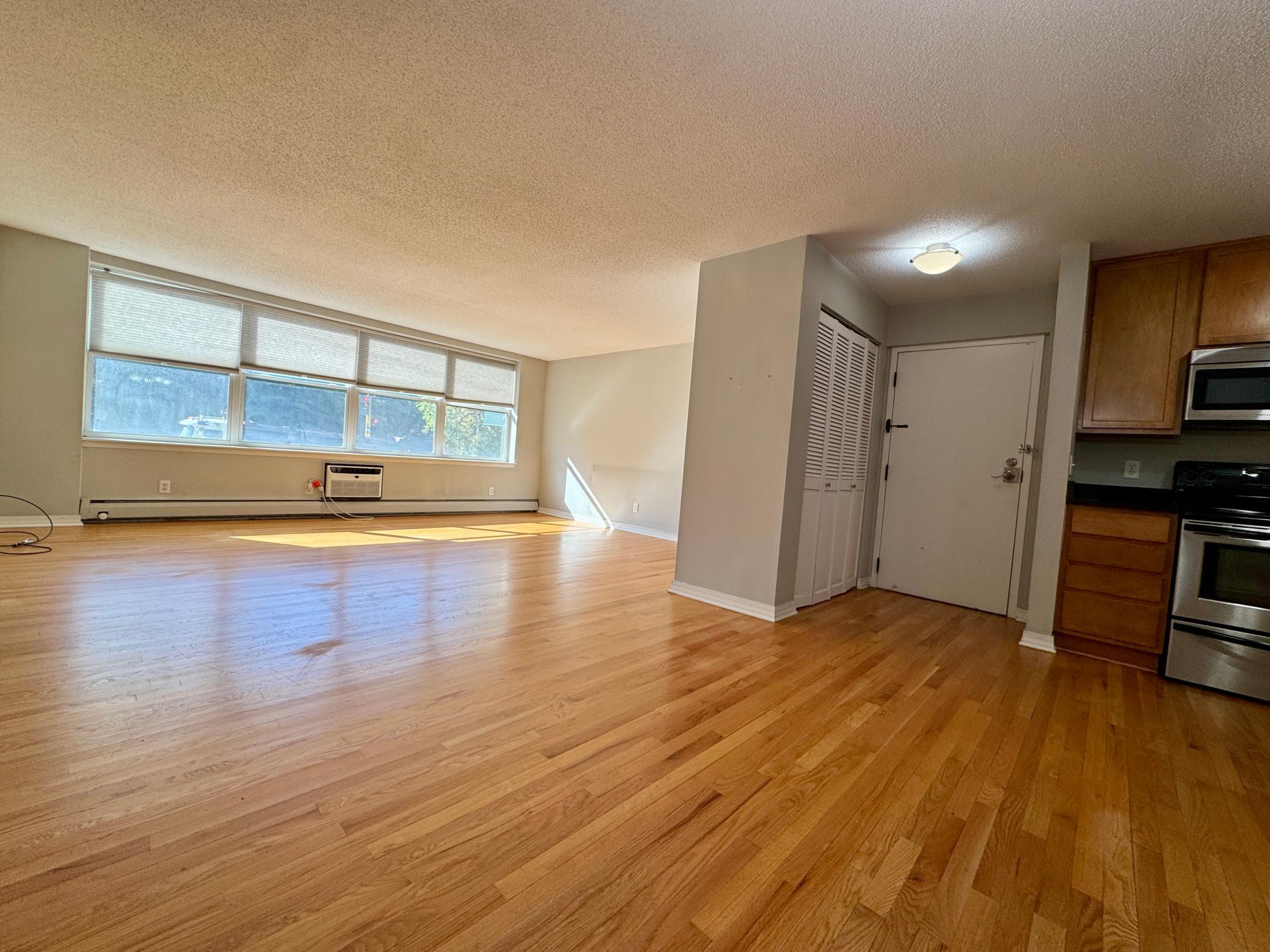 3150 Excelsior Boulevard 211 Property Photo 14