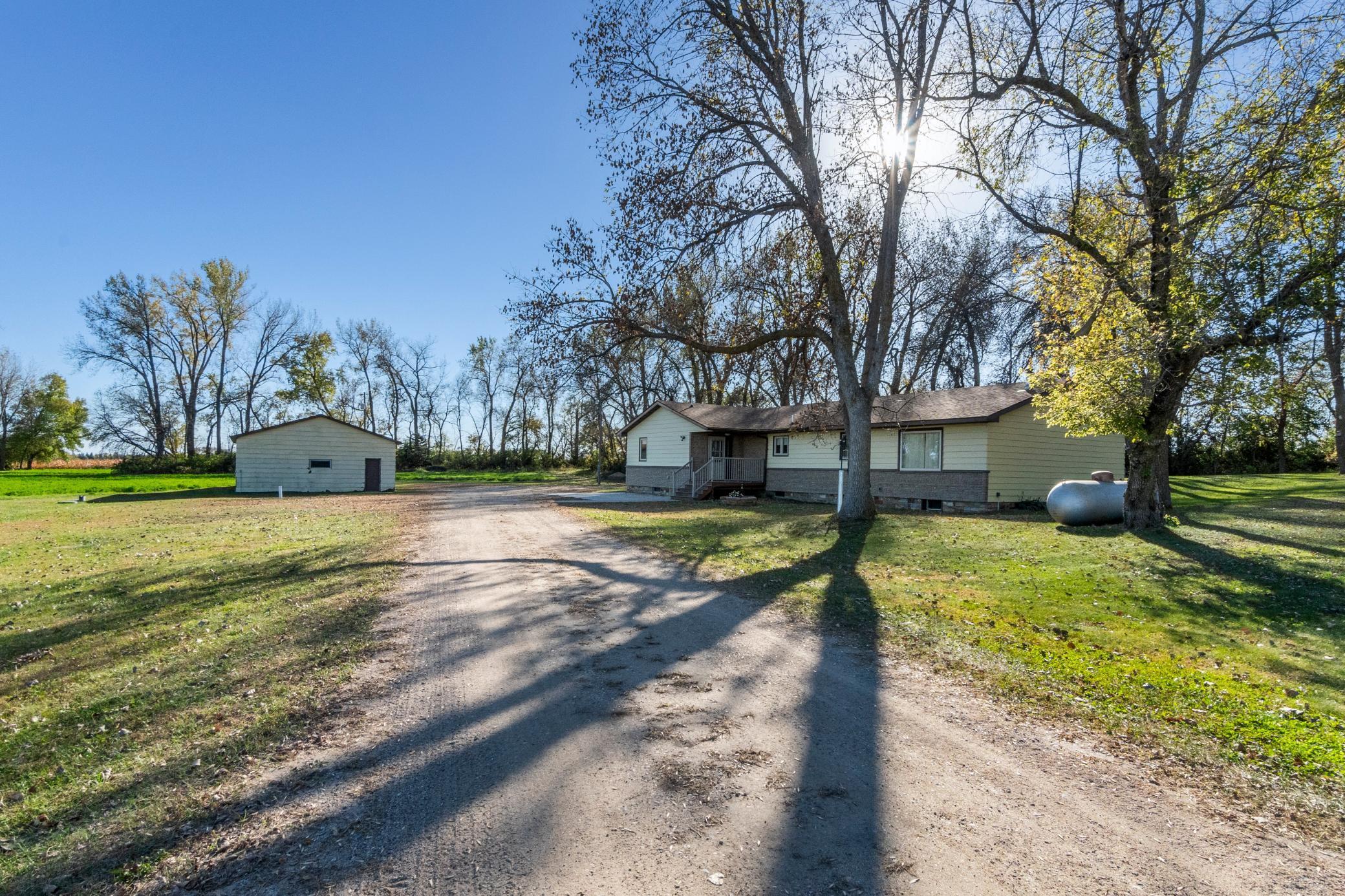18651 State Highway 55 Property Photo 19