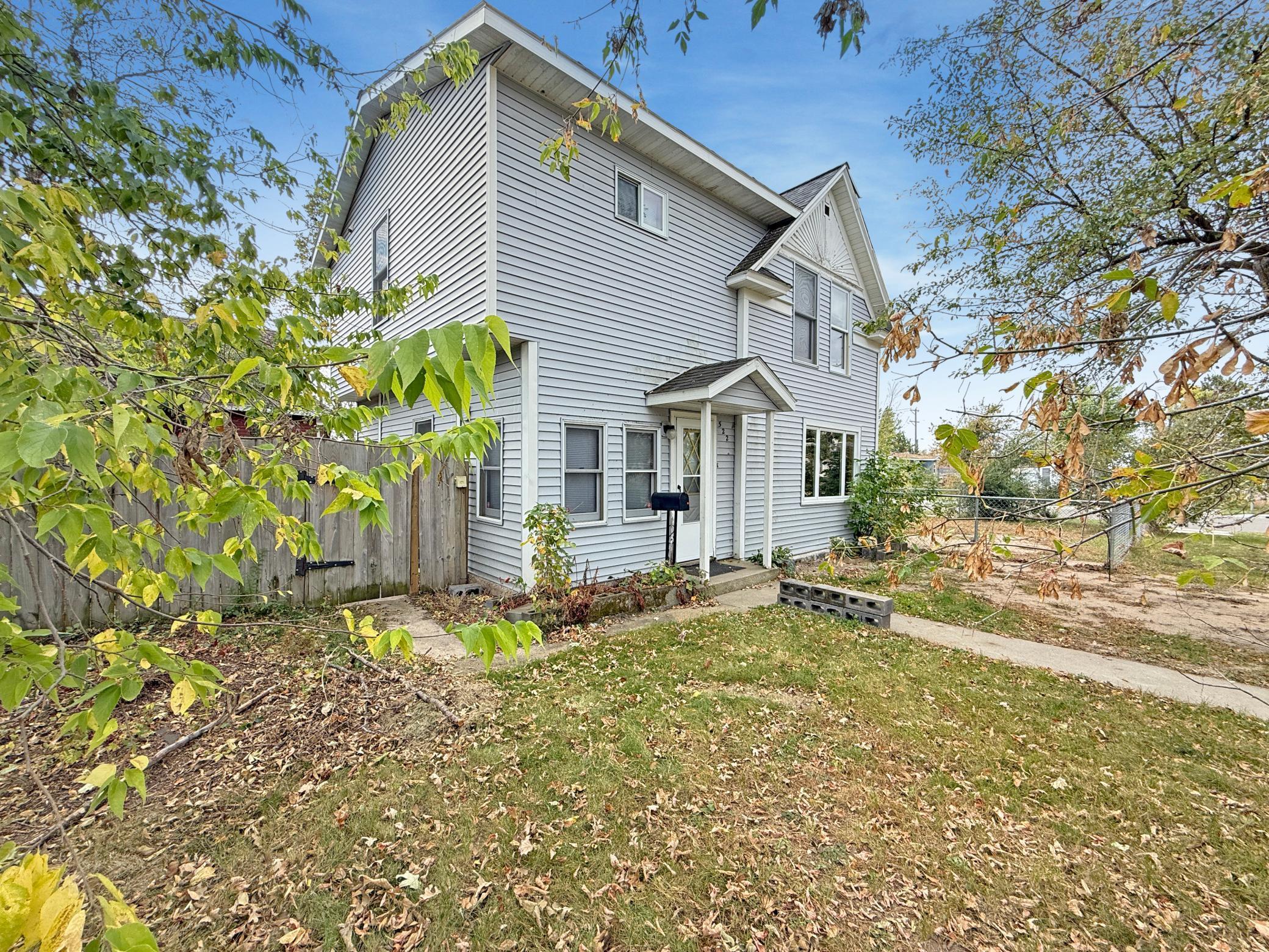 522 9th Street Nw Property Photo 3