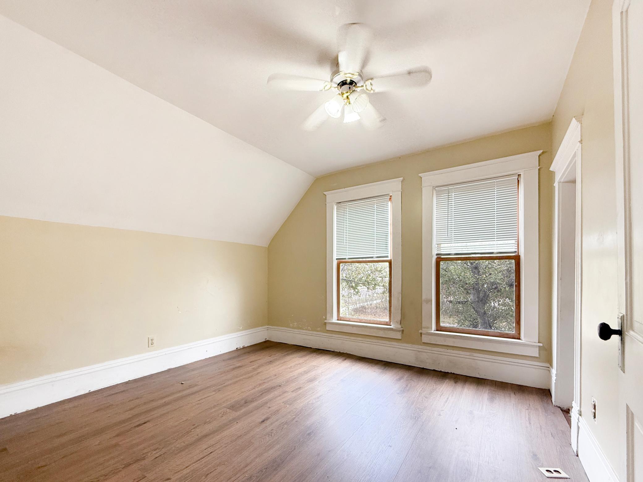 522 9th Street Nw Property Photo 9