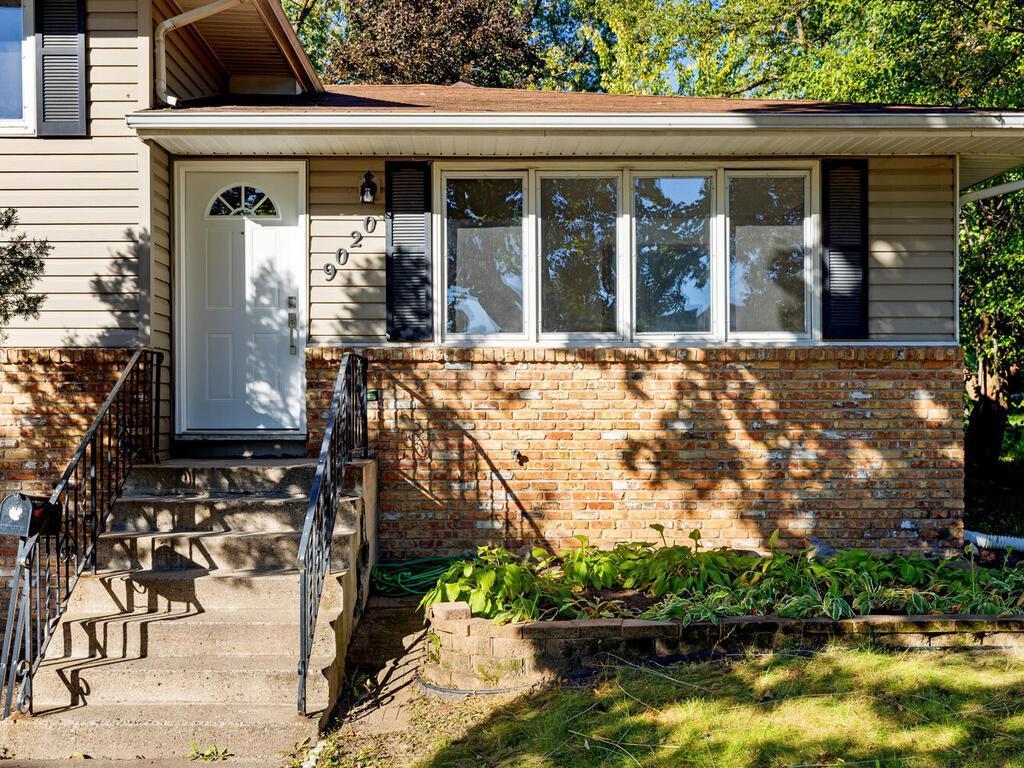 9020 Blaisdell Avenue Property Photo 3