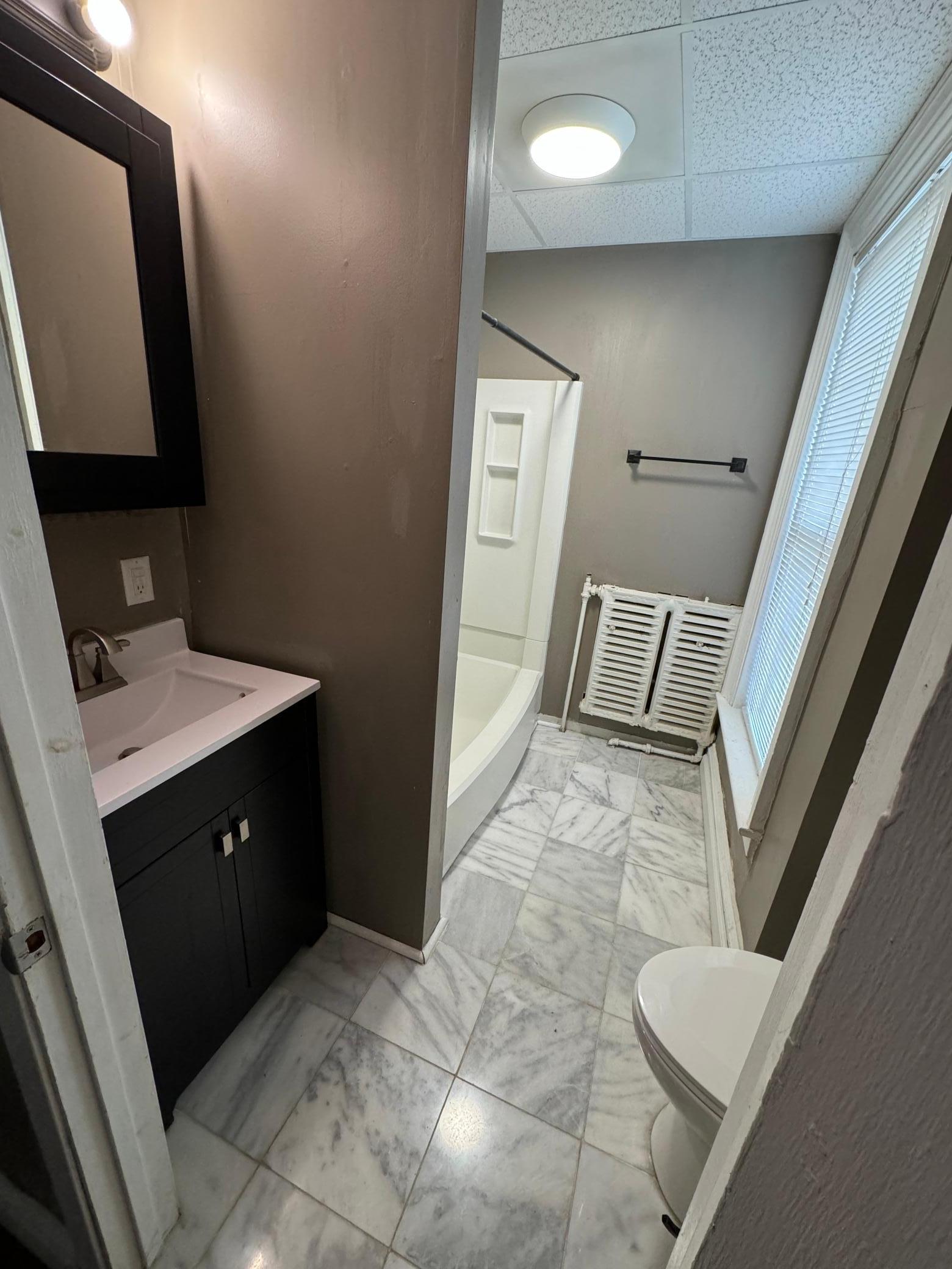 815 W 4th Street Property Photo 8