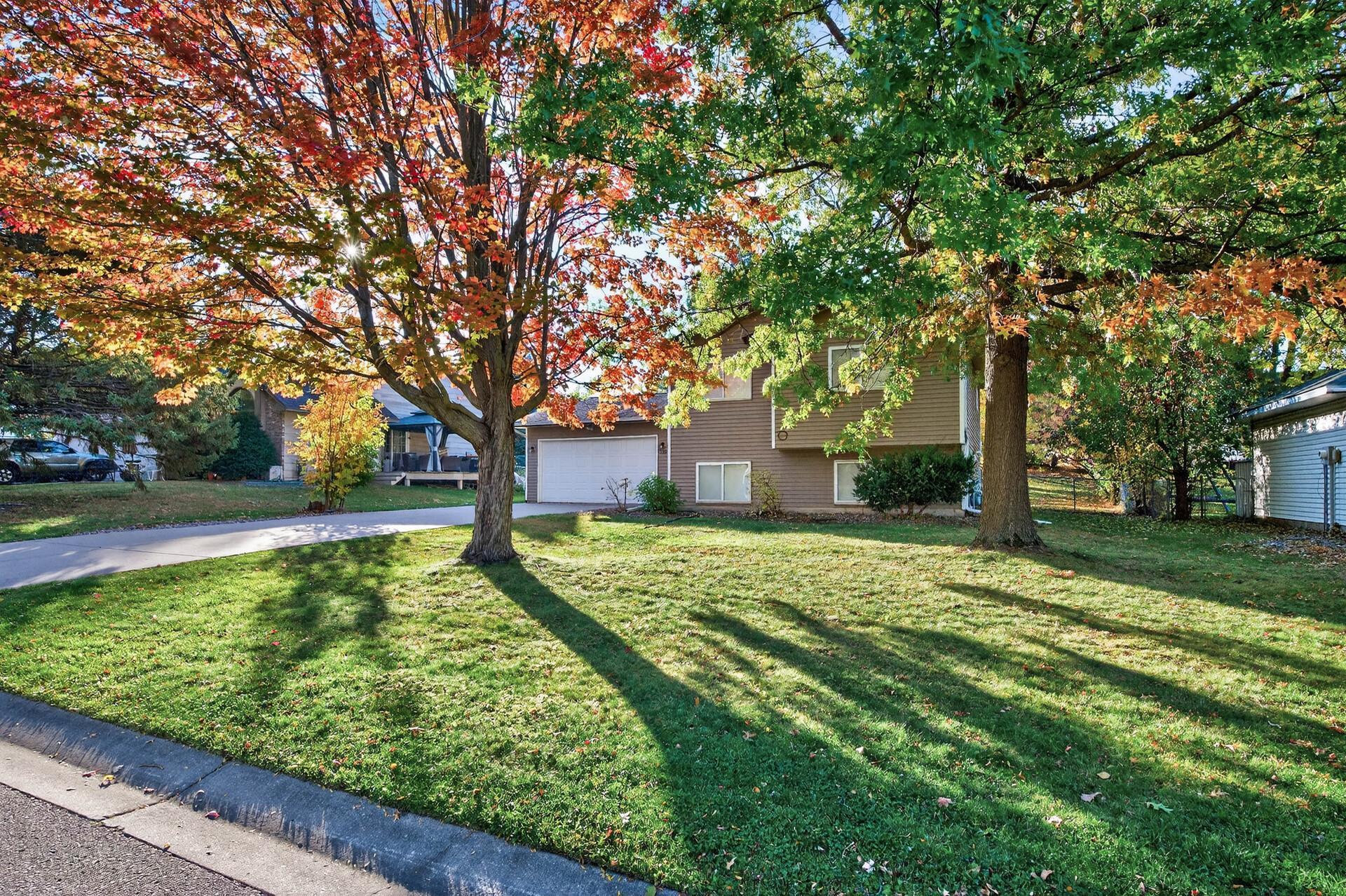 2606 Copper Cliff Trail Property Photo 2