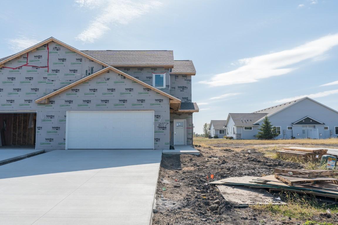 3117 & 3119 Noble Drive Property Photo 1