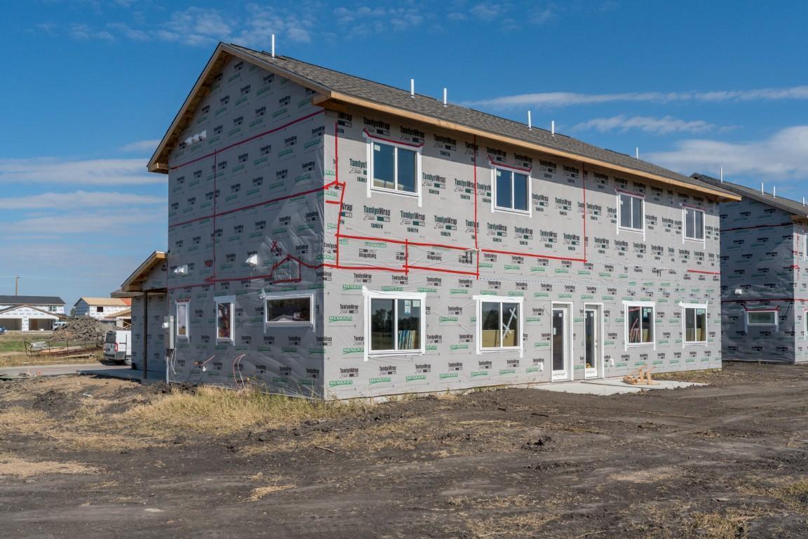 3117 & 3119 Noble Drive Property Photo 3