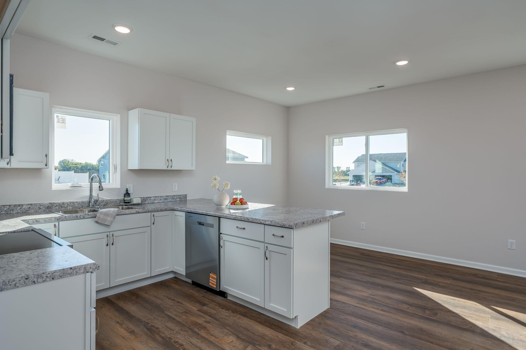 3117 & 3119 Noble Drive Property Photo 11