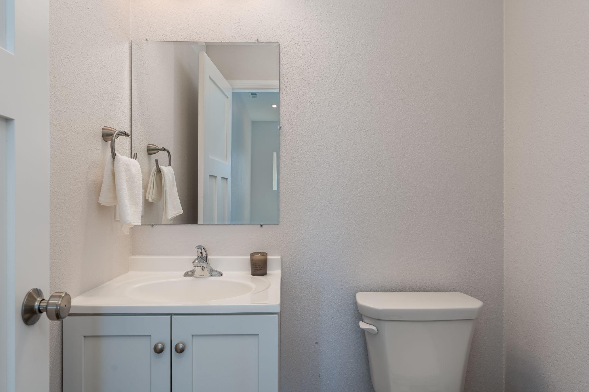 3117 & 3119 Noble Drive Property Photo 22