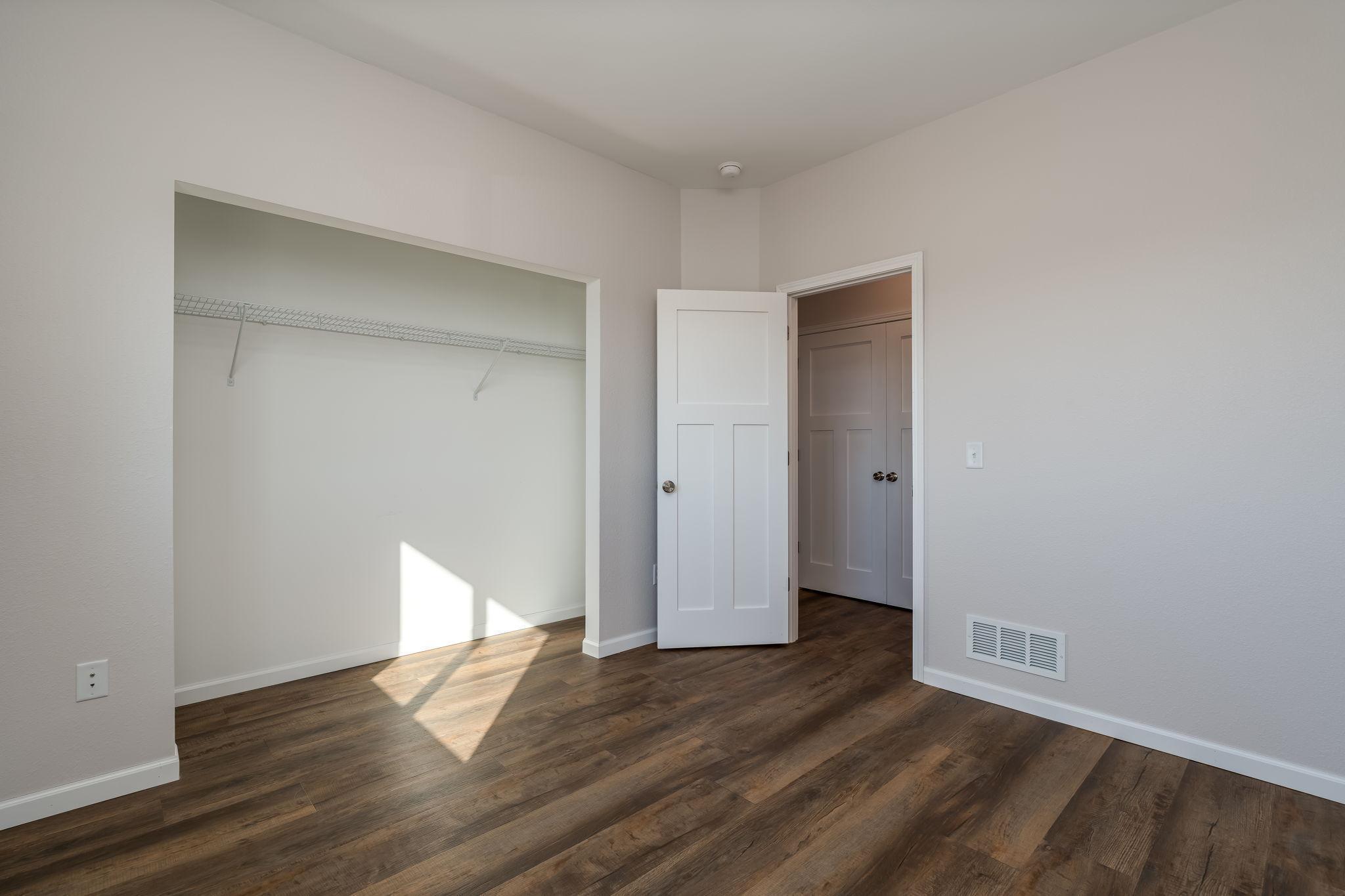 3117 & 3119 Noble Drive Property Photo 31