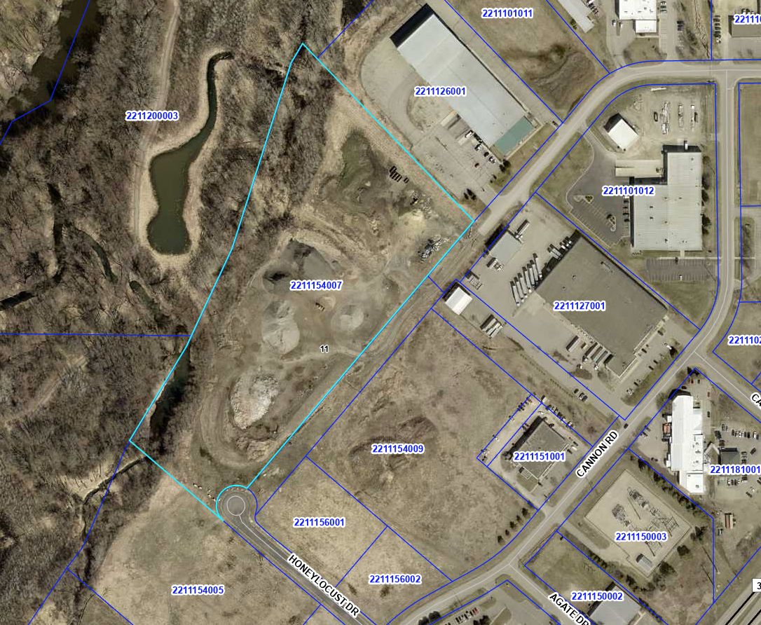 Outlot Honeylocust Property Photo 2