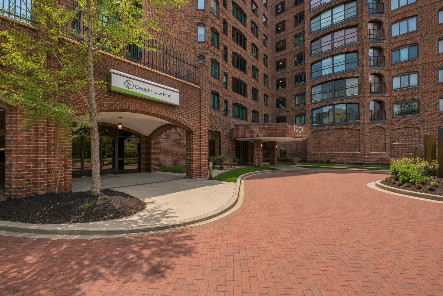 1201 Yale Place A100 Property Photo 1
