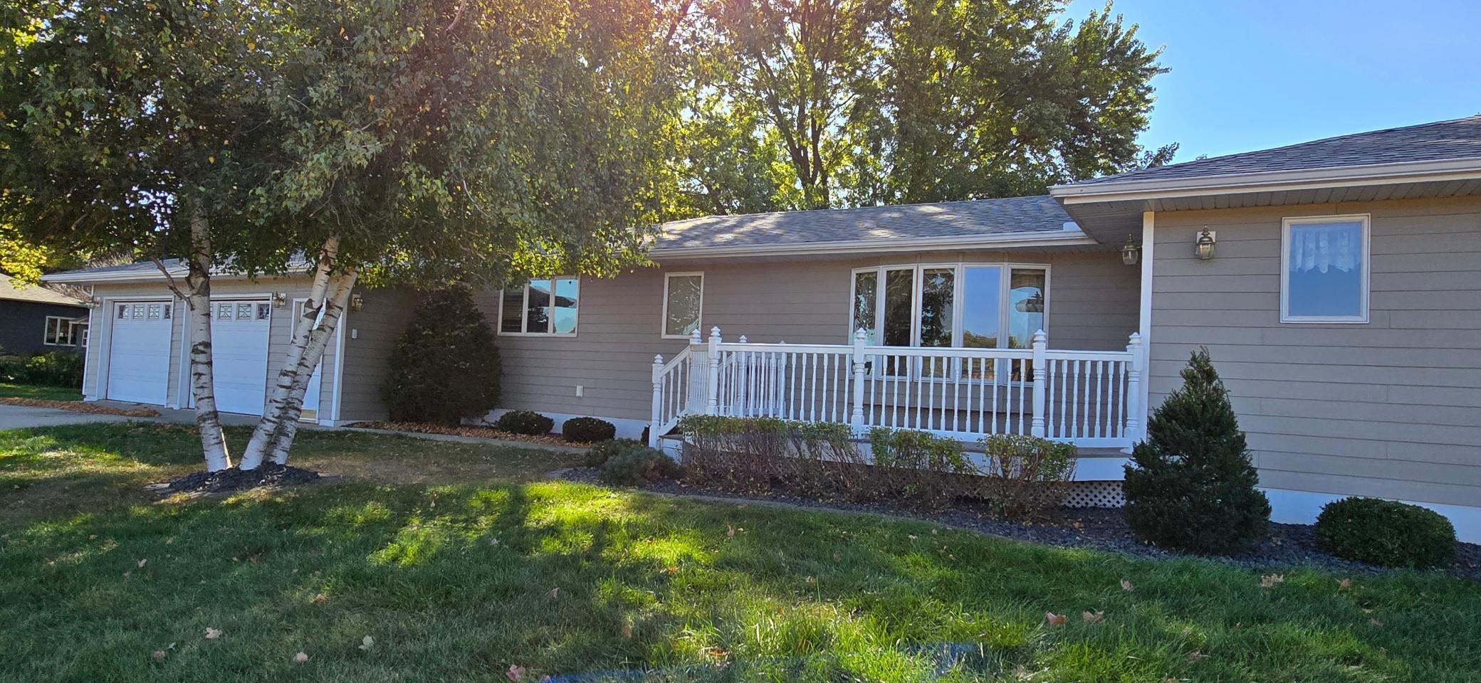 313 3rd Avenue N Property Photo 5
