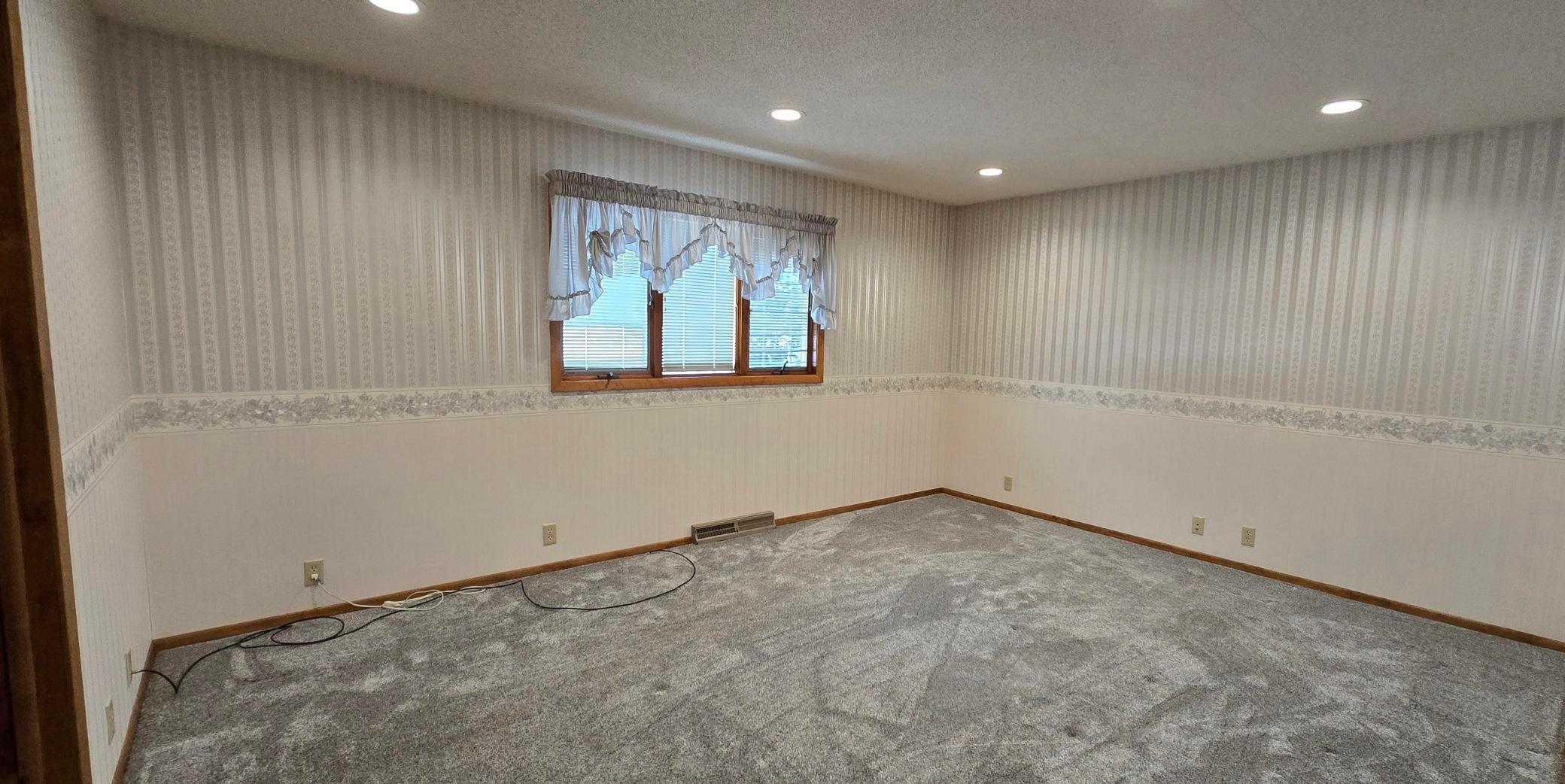 313 3rd Avenue N Property Photo 23