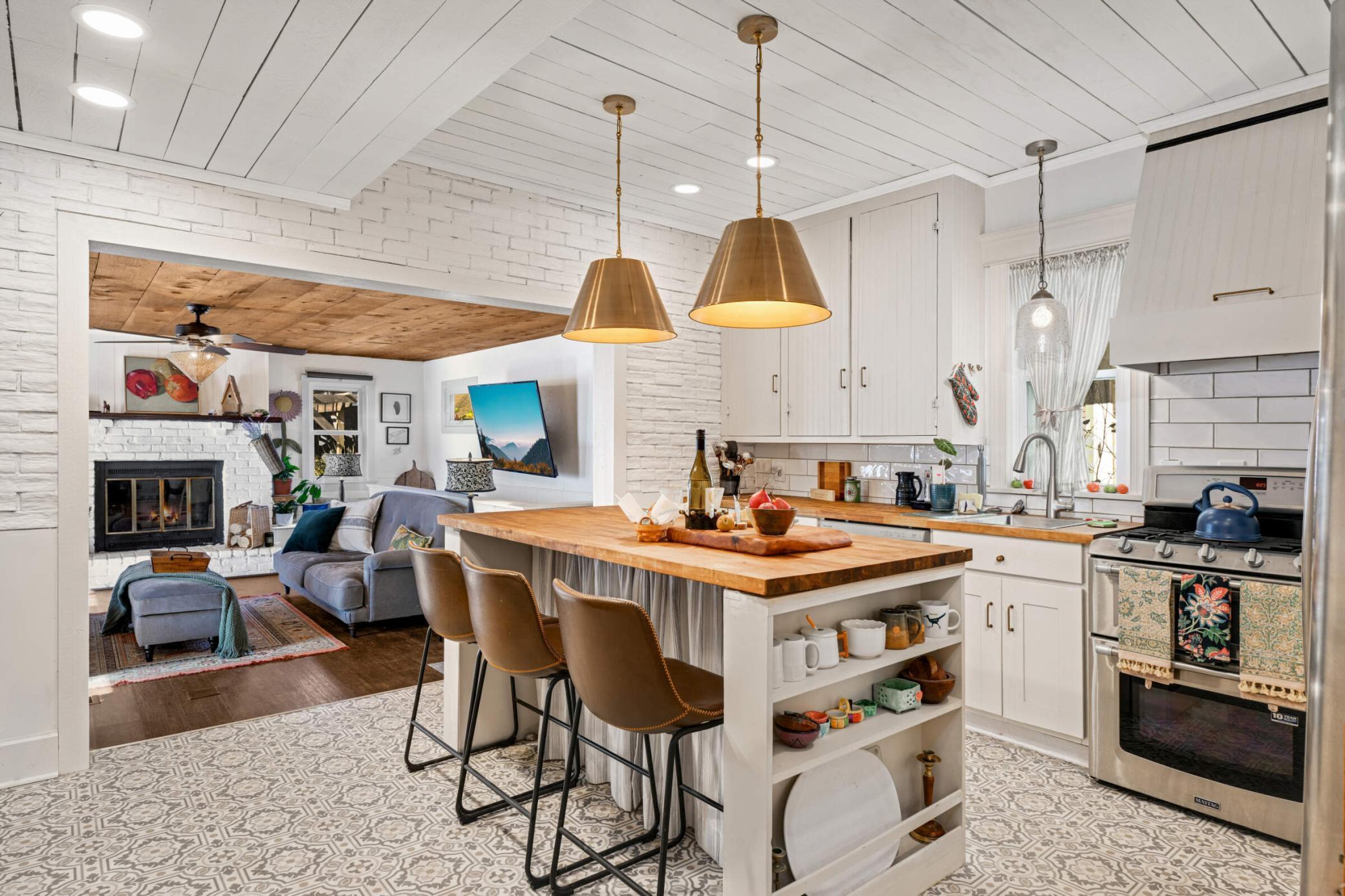 1518 Madison Street Property Photo 10