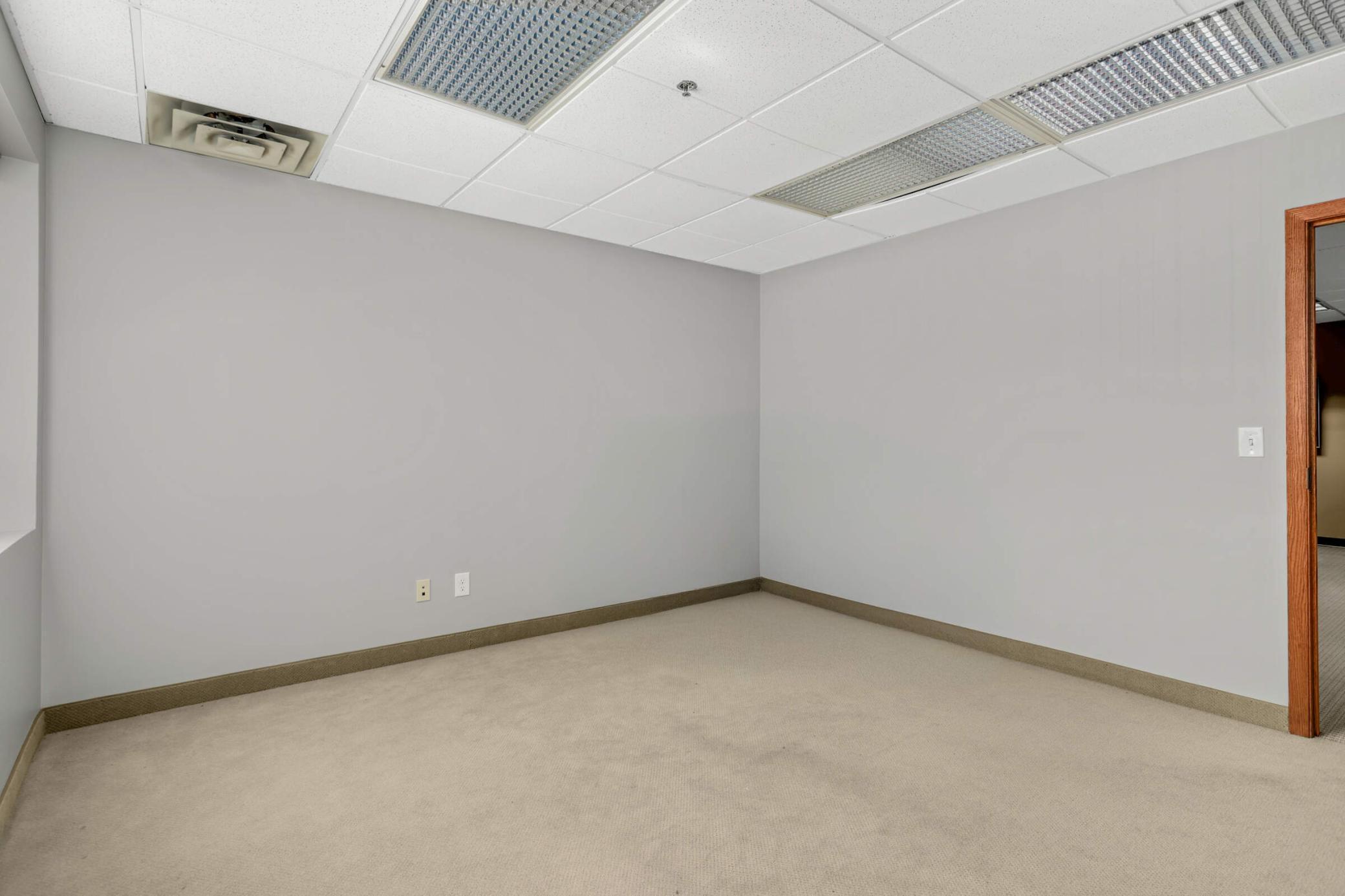 7525 Mitchell Road 208 Property Photo 21