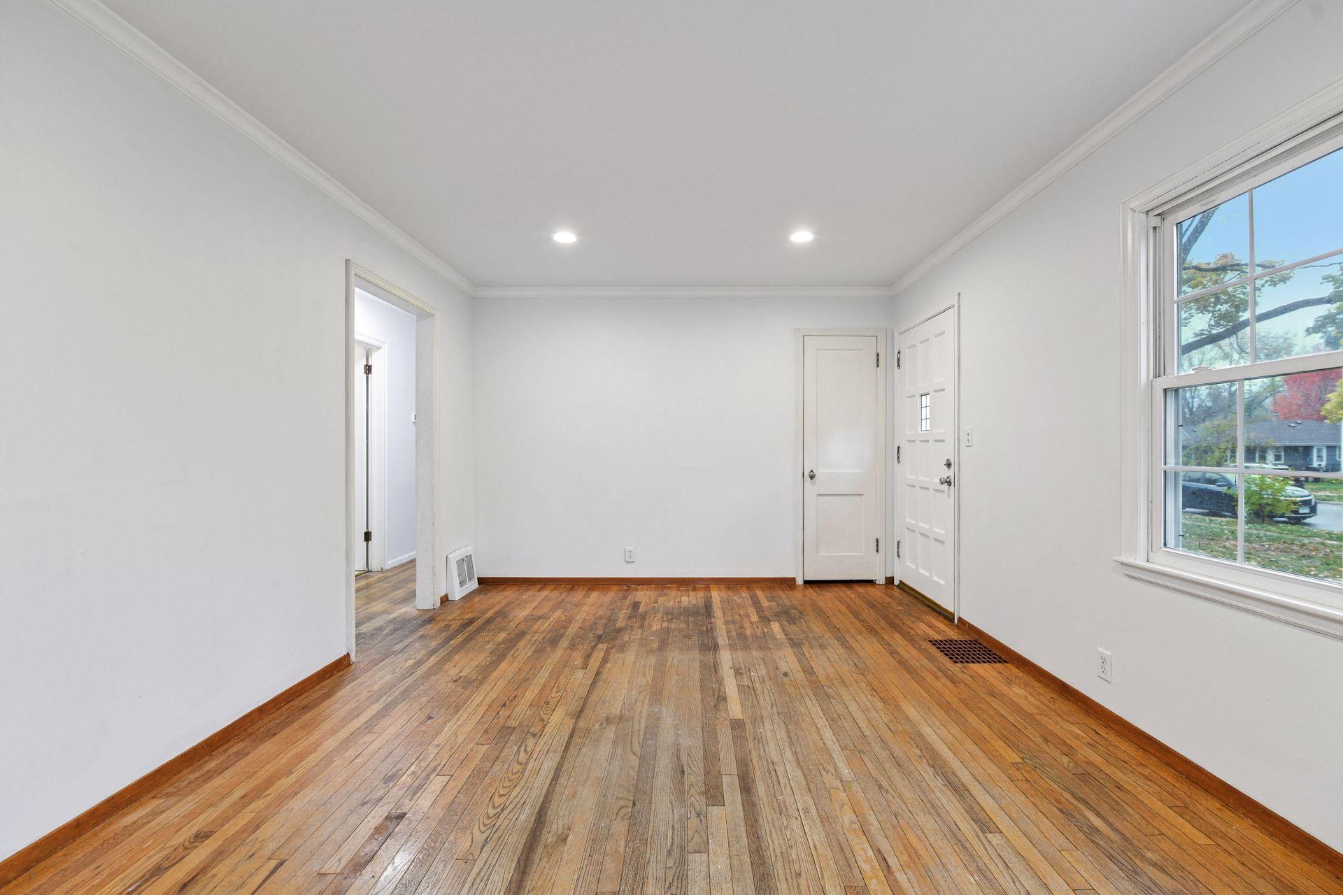 2724 Dakota Avenue Property Photo 4