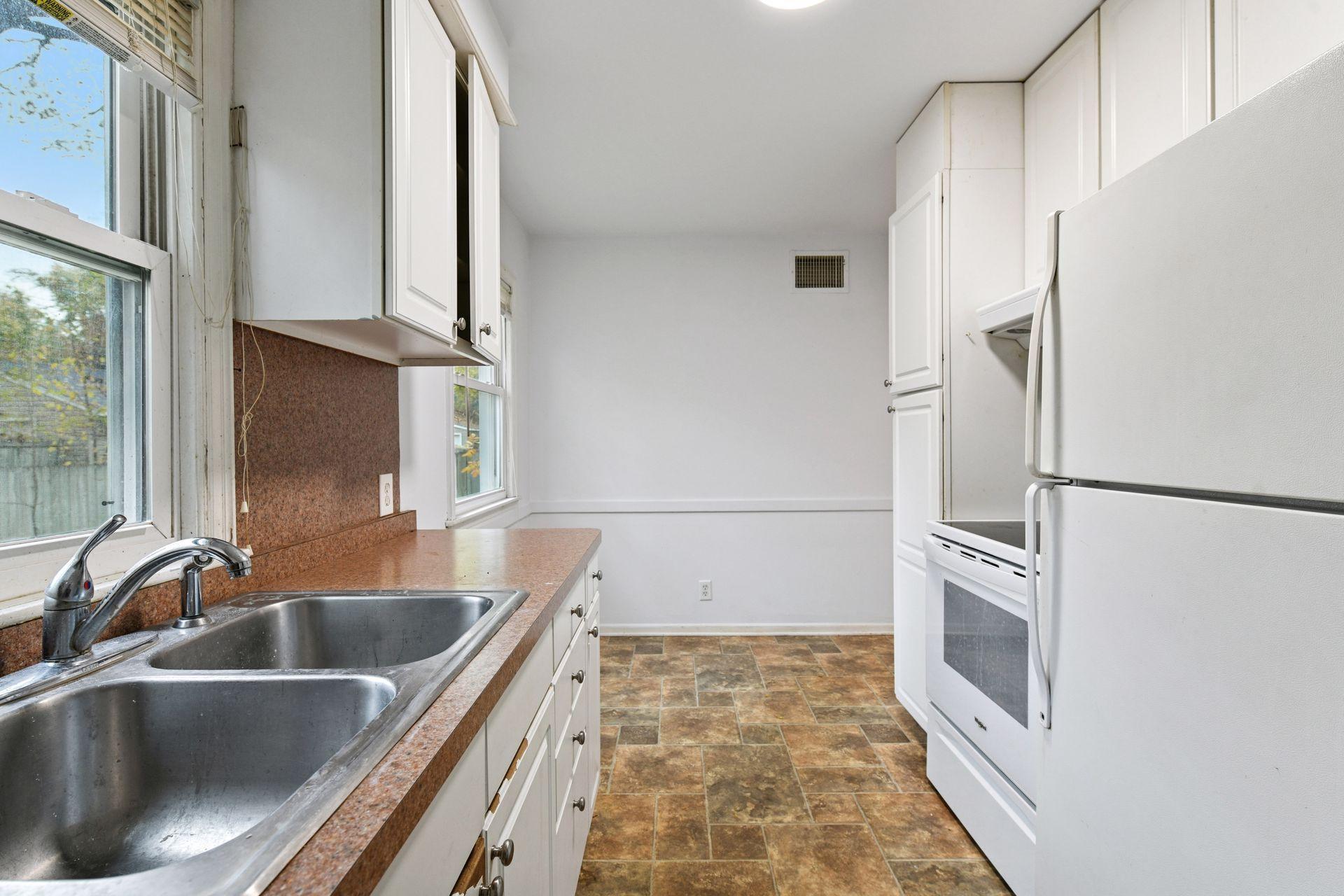 2724 Dakota Avenue Property Photo 9