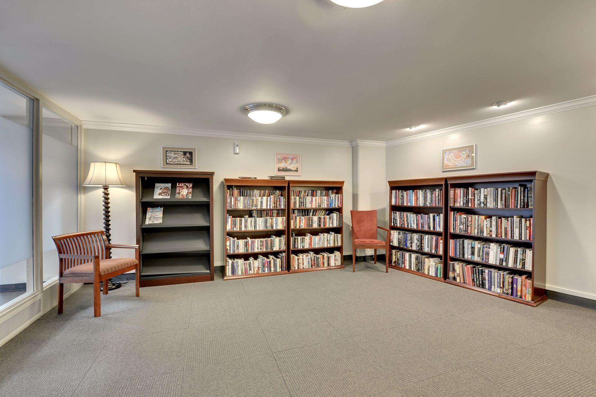 66 9th Street E 2501 Property Photo 34