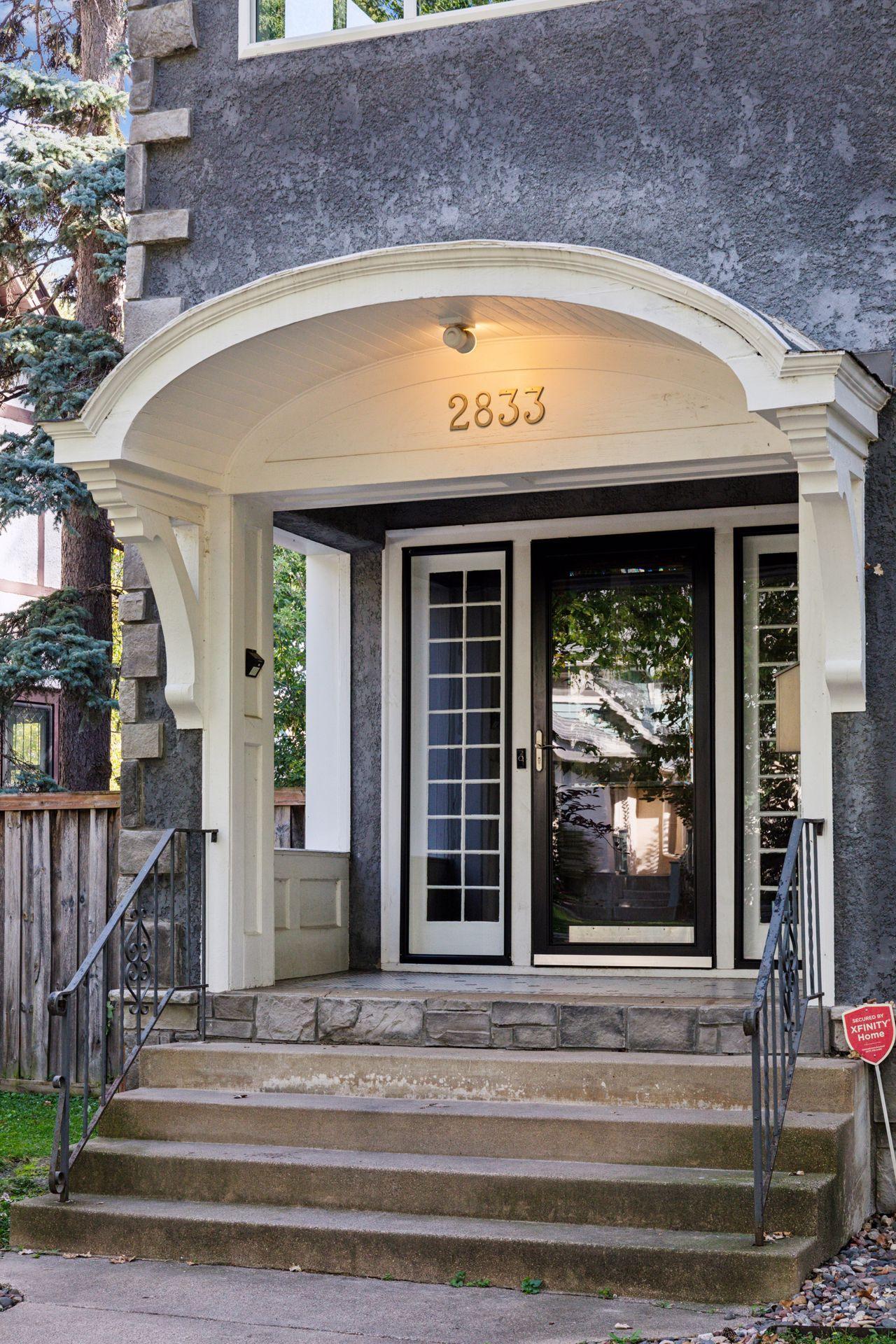 2833 Irving Avenue Property Photo 3