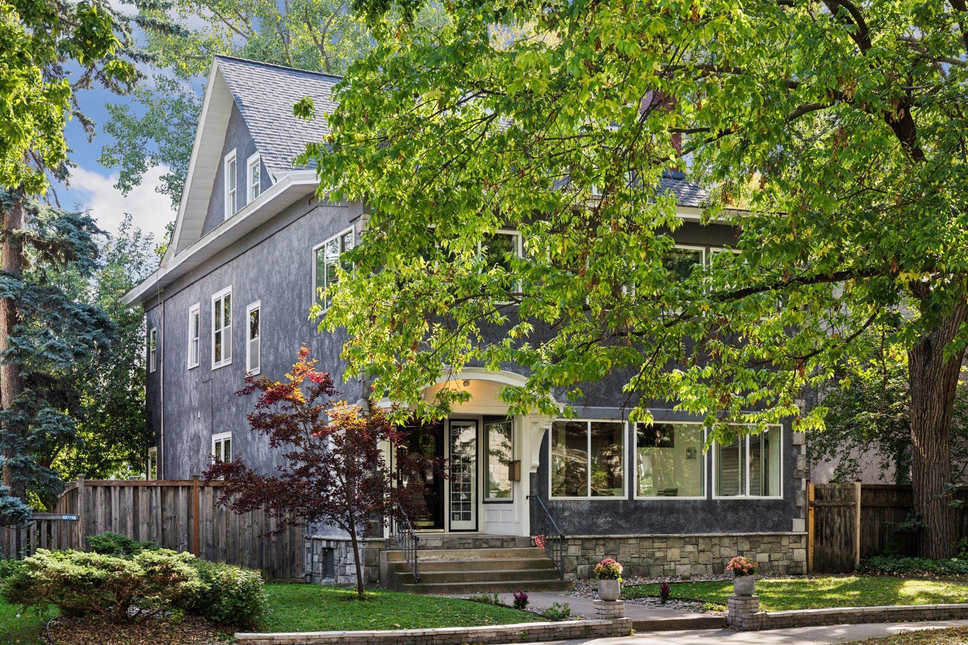 2833 Irving Avenue Property Photo 9