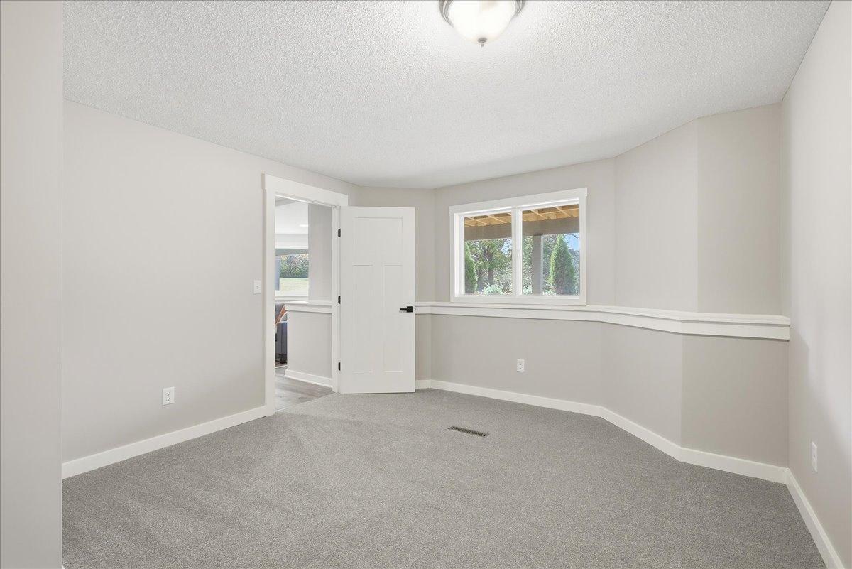 786 Harlar Circle Property Photo 33