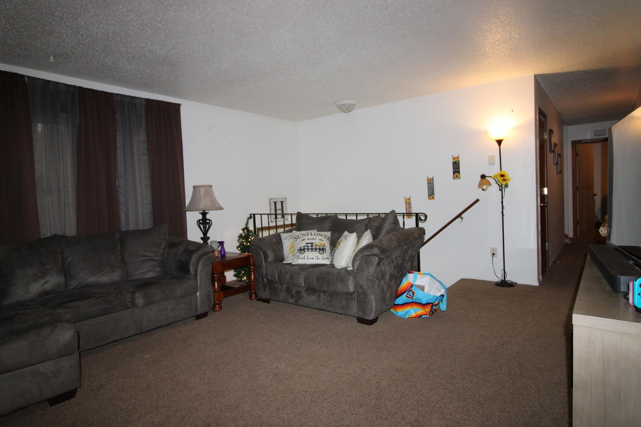 3107 Covent Garden Street Property Photo 7