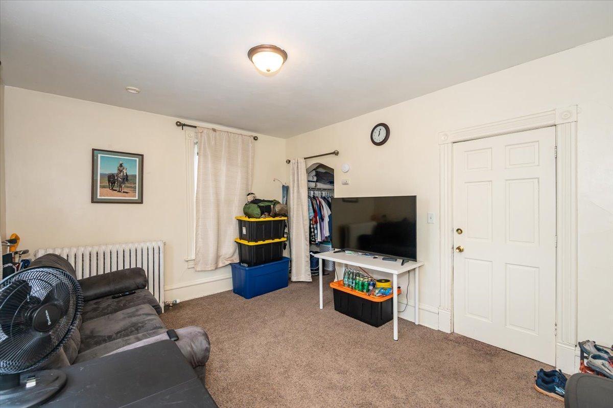 1028 Banks Avenue Property Photo 10