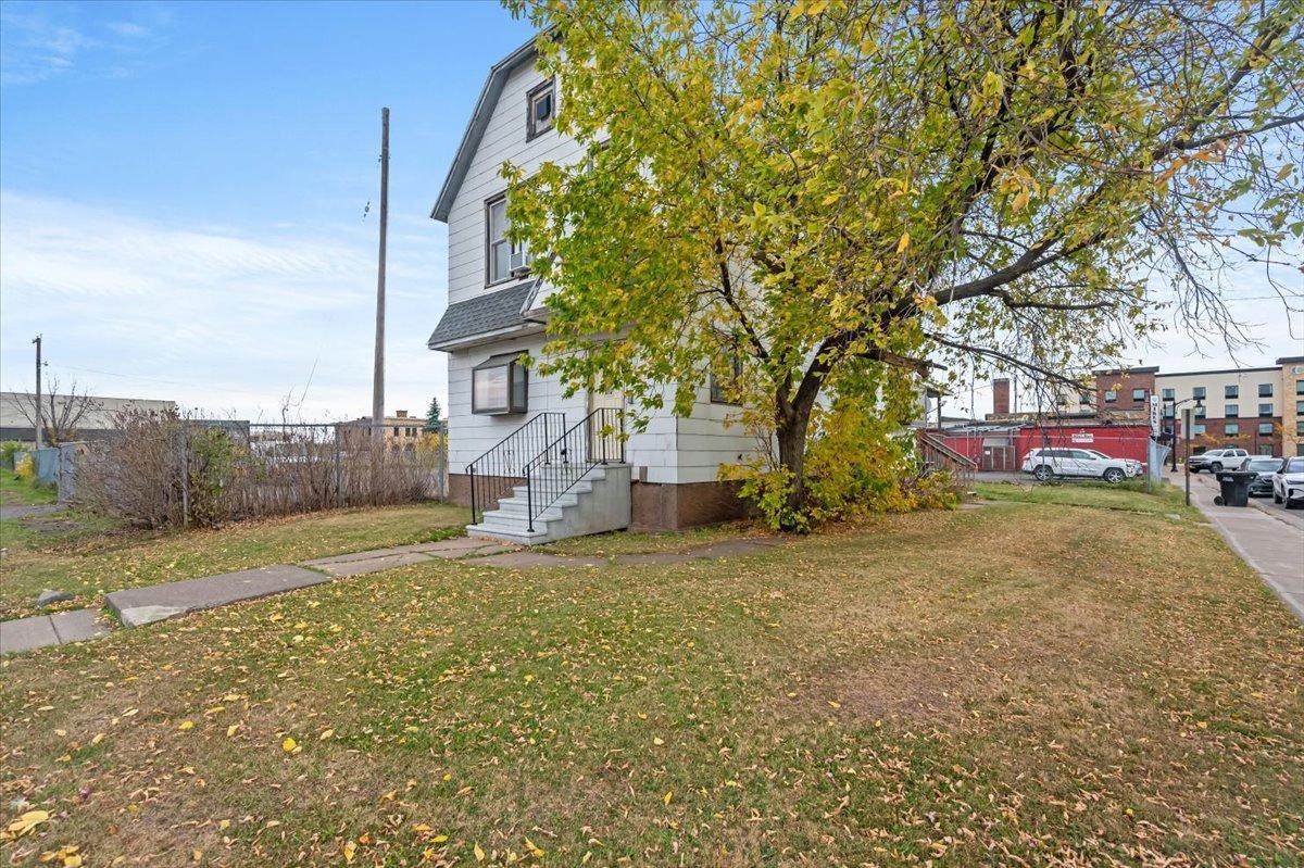 1028 Banks Avenue Property Photo 16