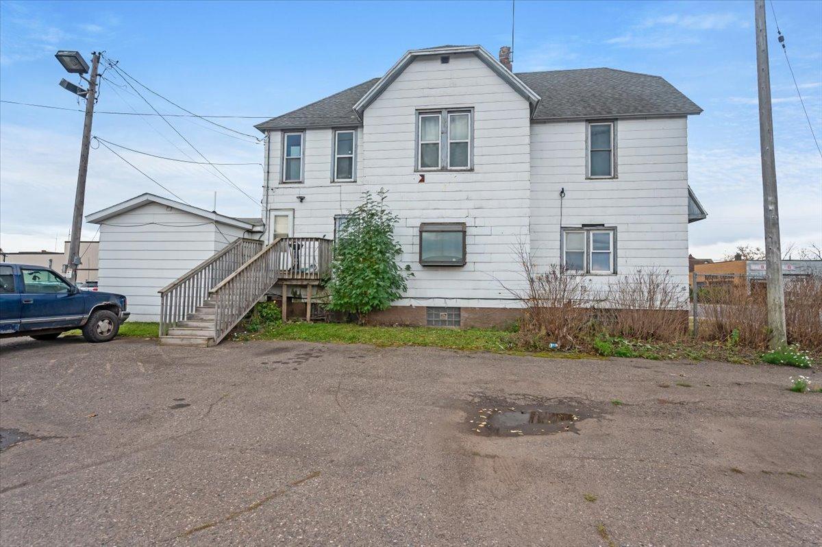 1028 Banks Avenue Property Photo 18