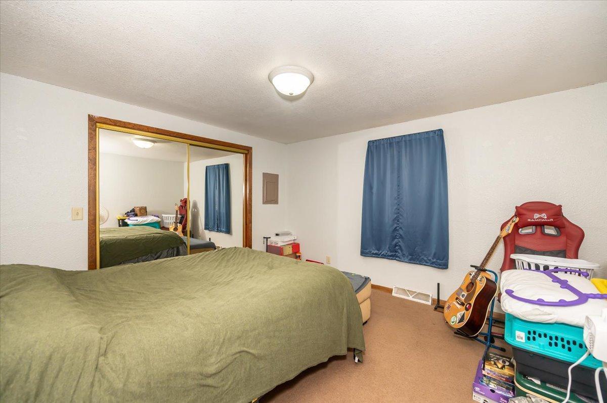 802 N 5th Street Property Photo 8