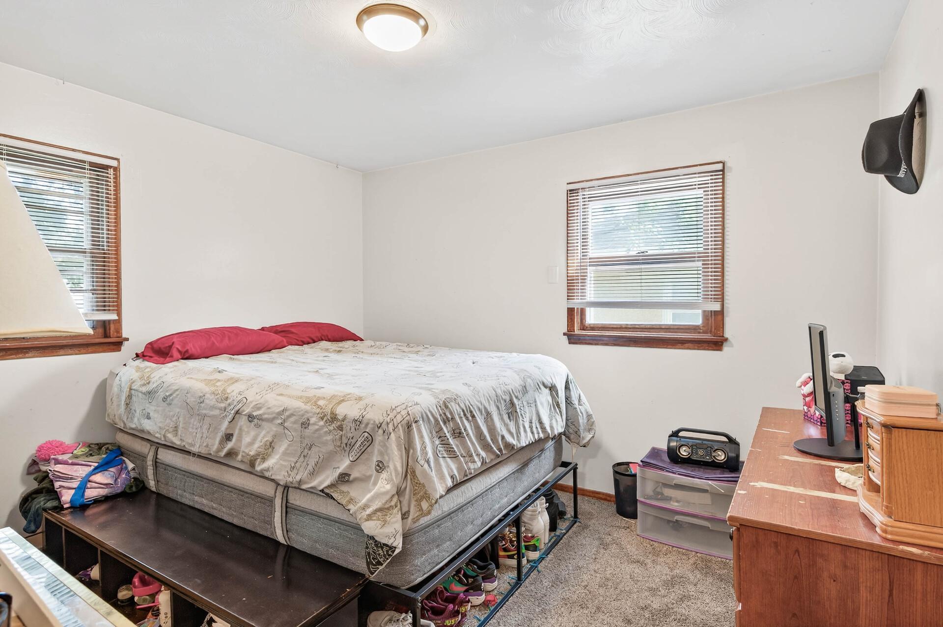 4630 Taylor Street Property Photo 10