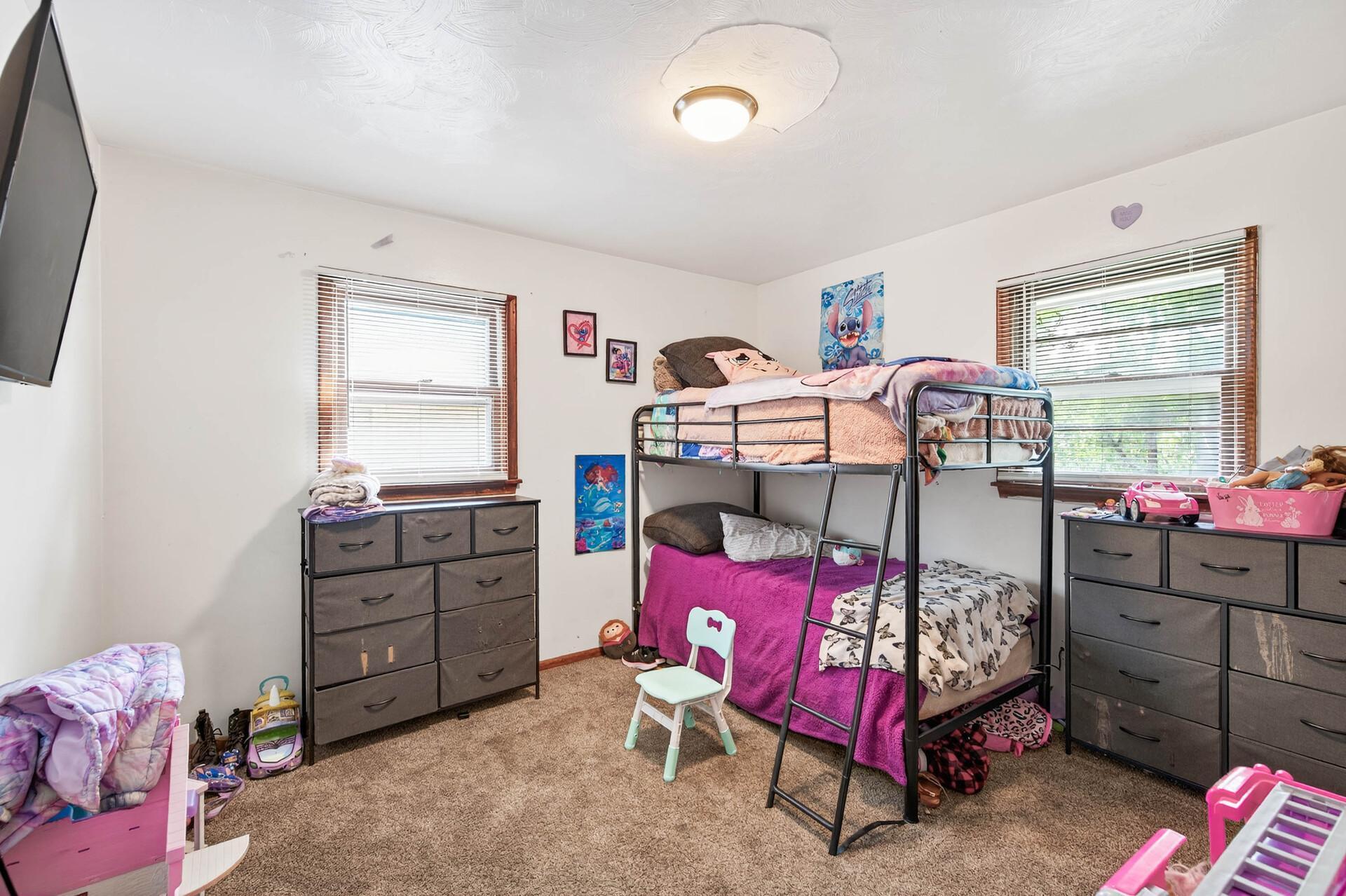 4630 Taylor Street Property Photo 11