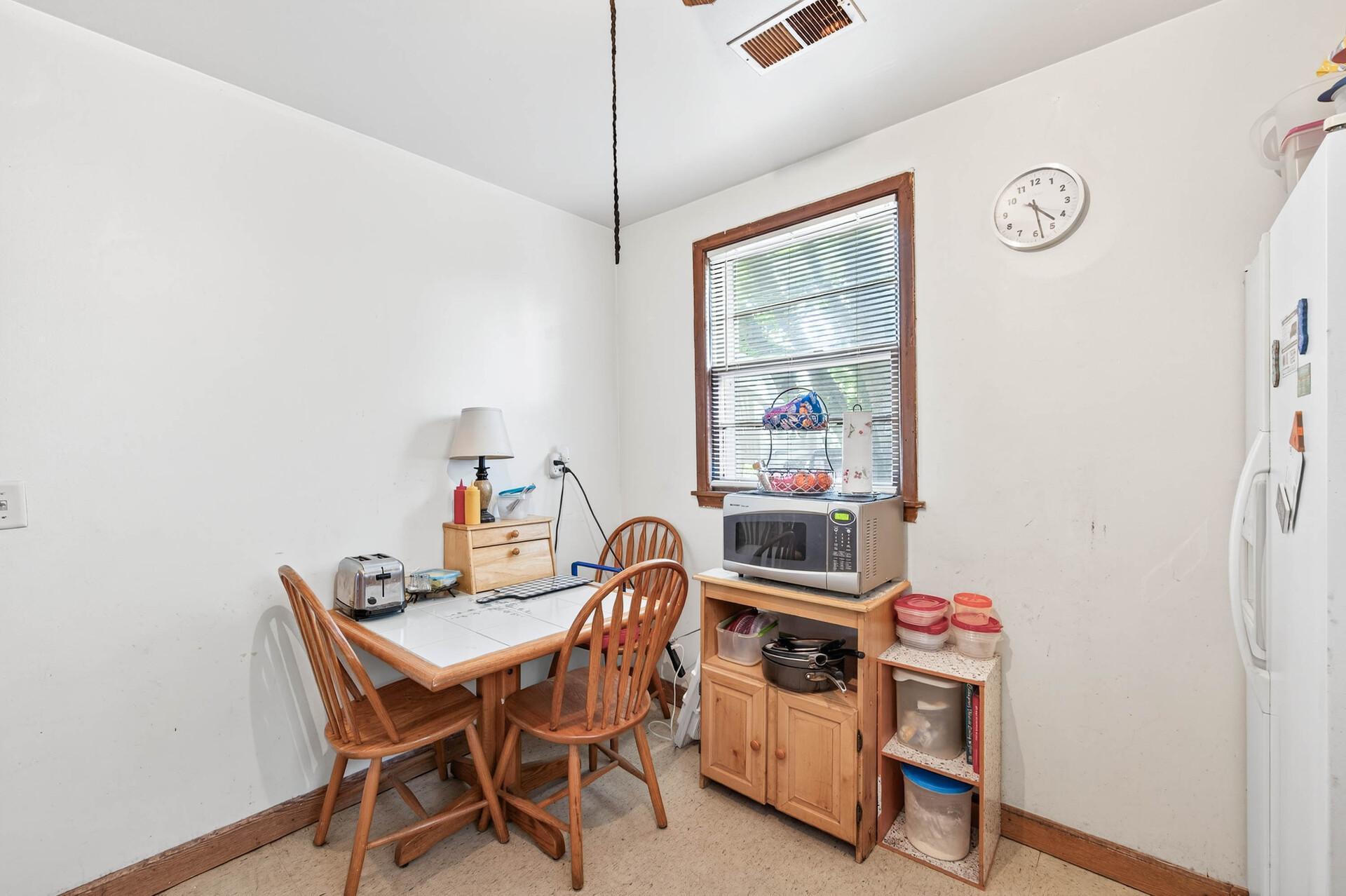 4630 Taylor Street Property Photo 16