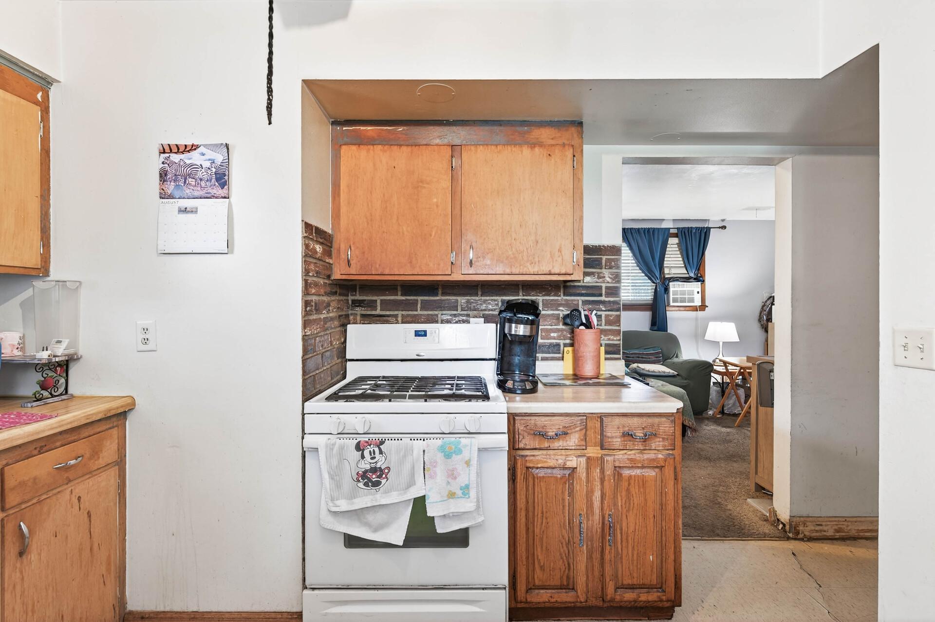 4630 Taylor Street Property Photo 18