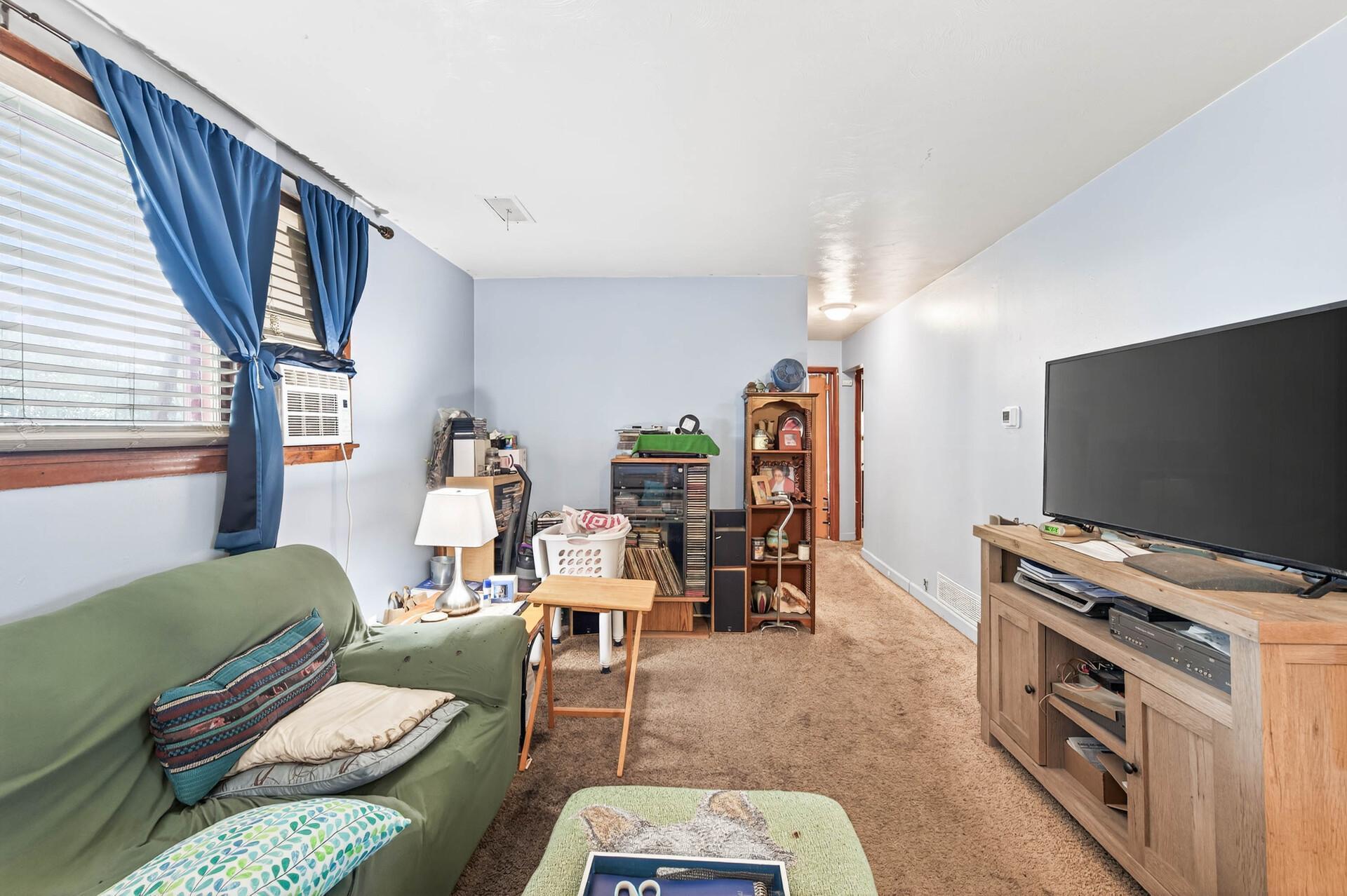 4630 Taylor Street Property Photo 22