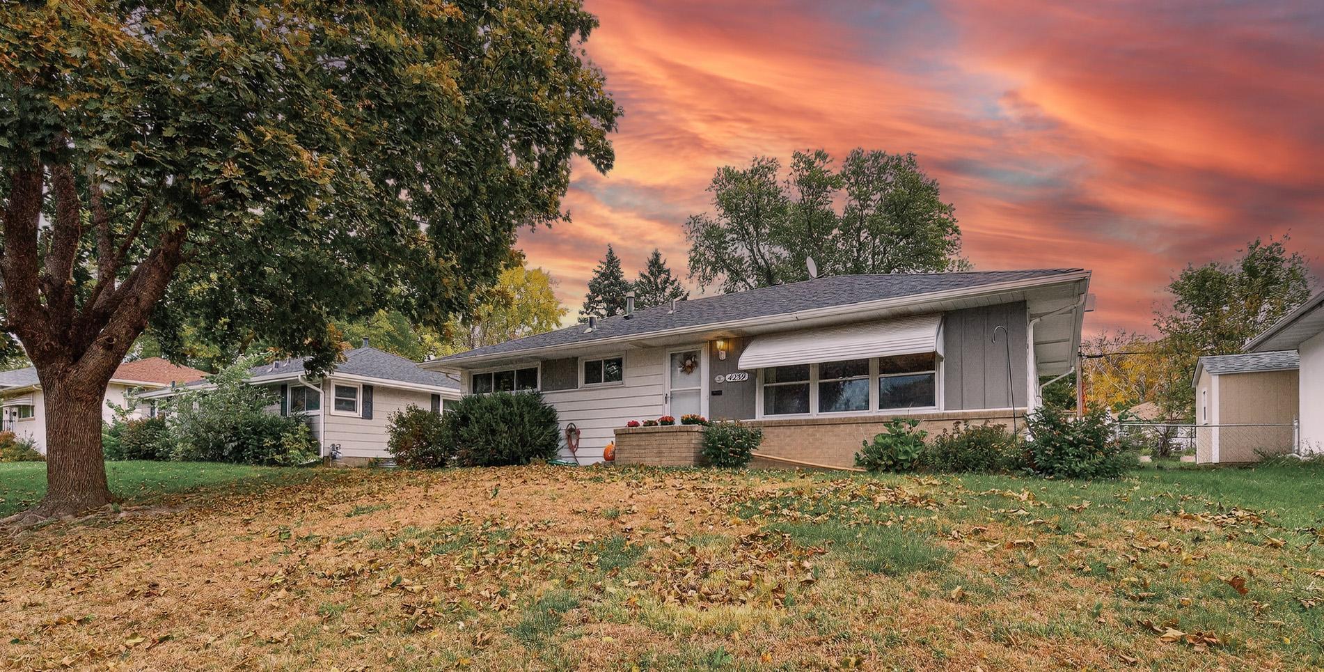 4259 Mcleod Street Property Photo 1