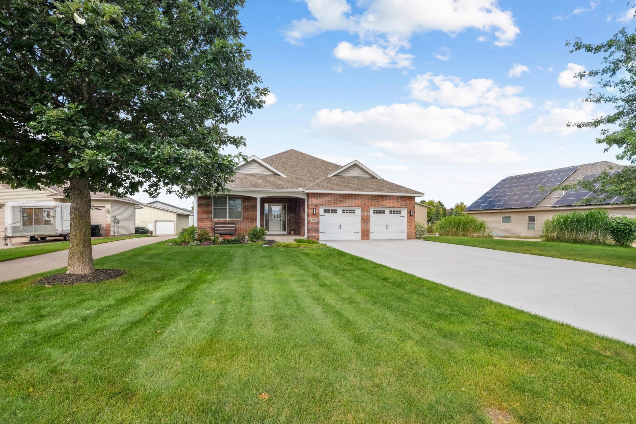 7785 Clydesdale Circle Property Photo 4