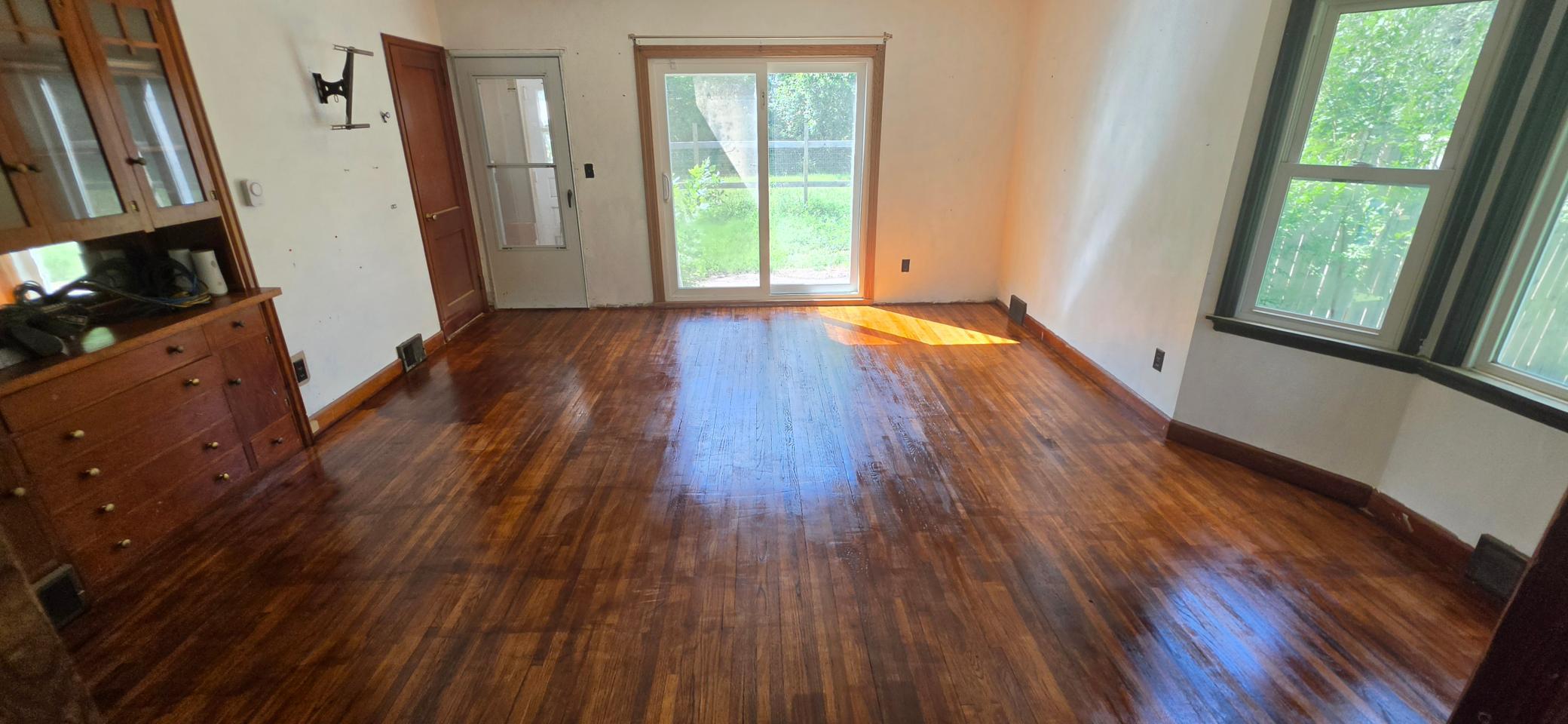 2883 105th Avenue Property Photo 8